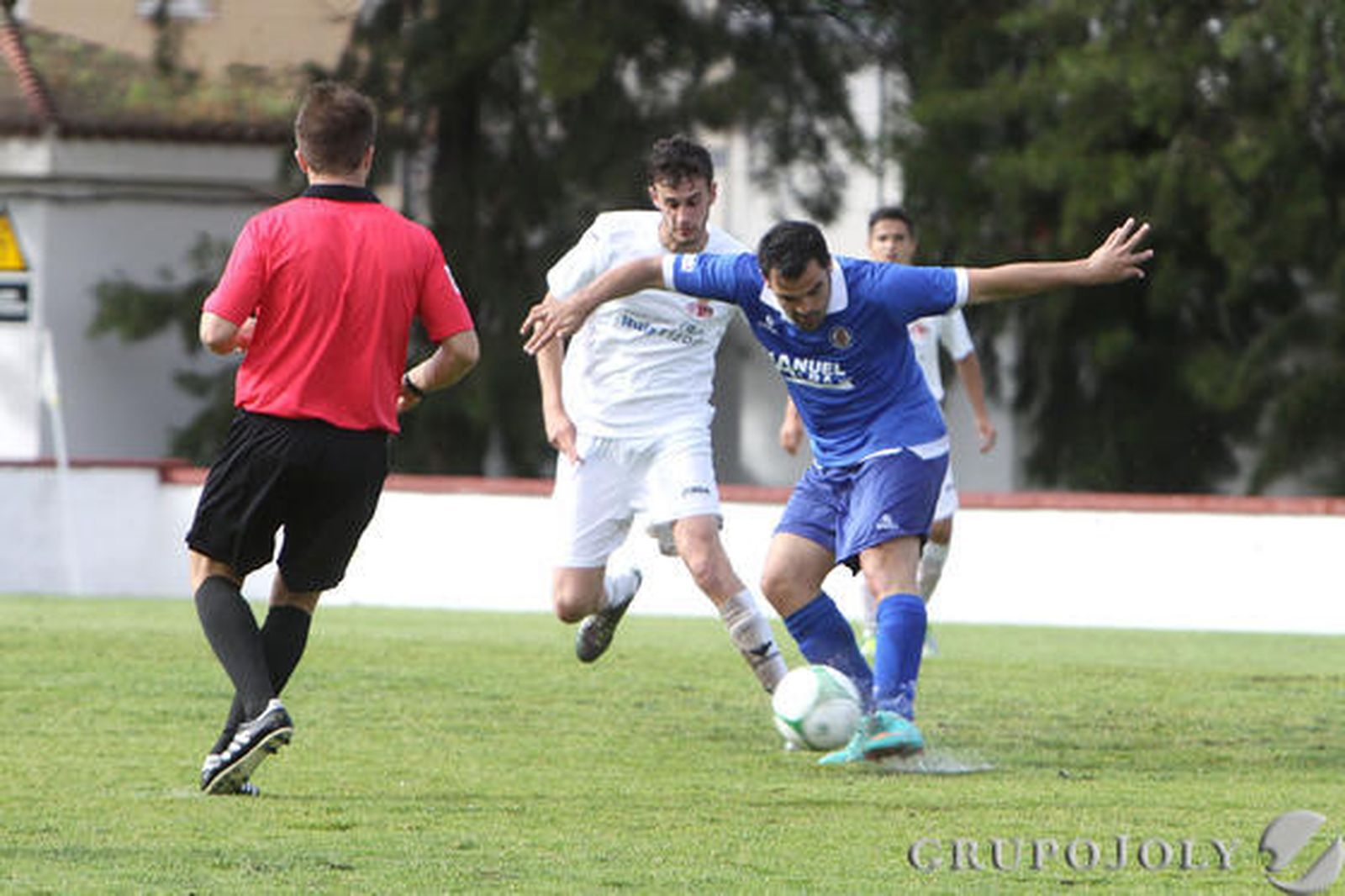 El XDFC se deja igualar un 0-2

Foto: Sonia Ramos