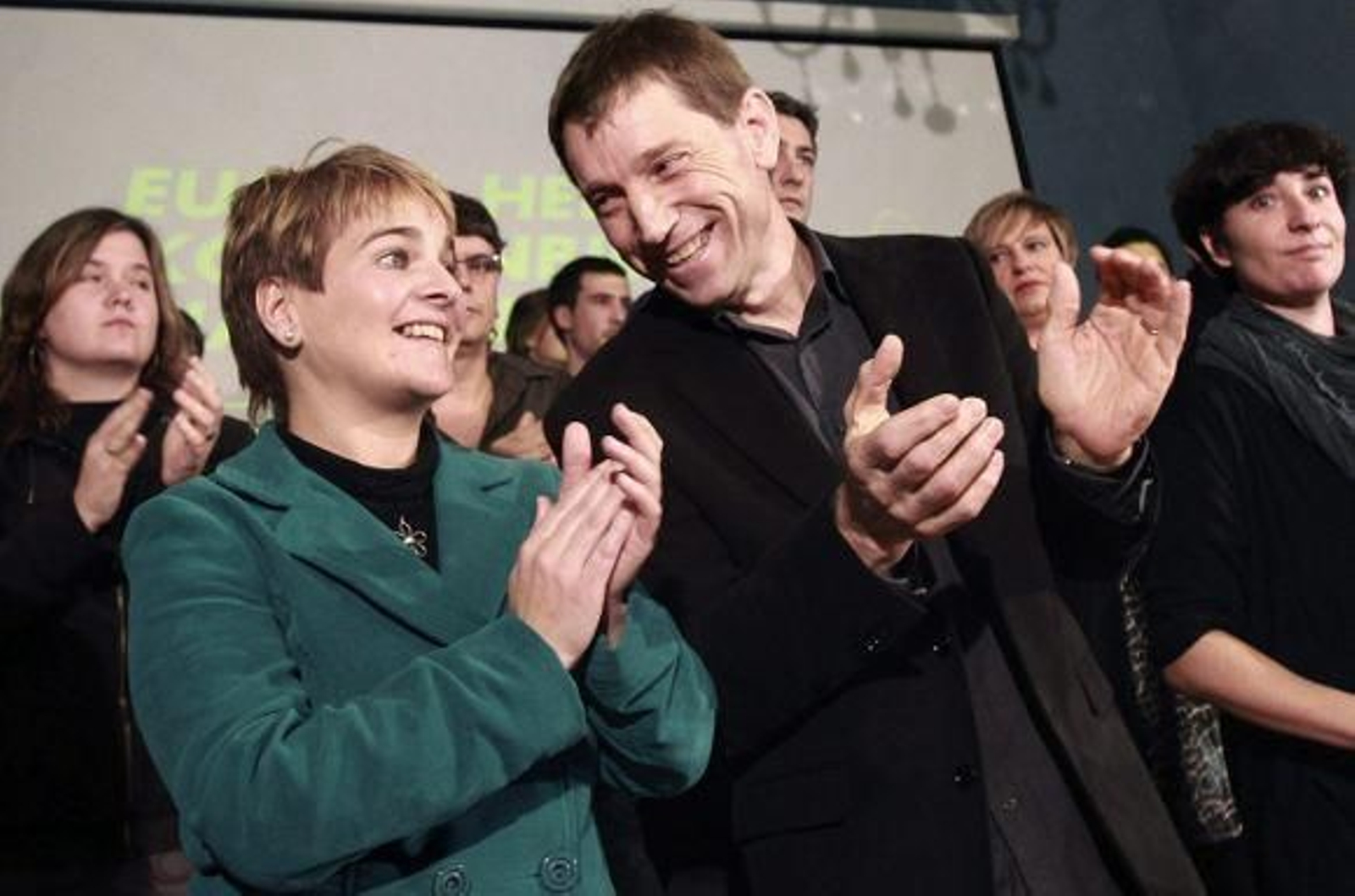 La izquierda abertzale muestra su "pesar" a las víctimas de ETA