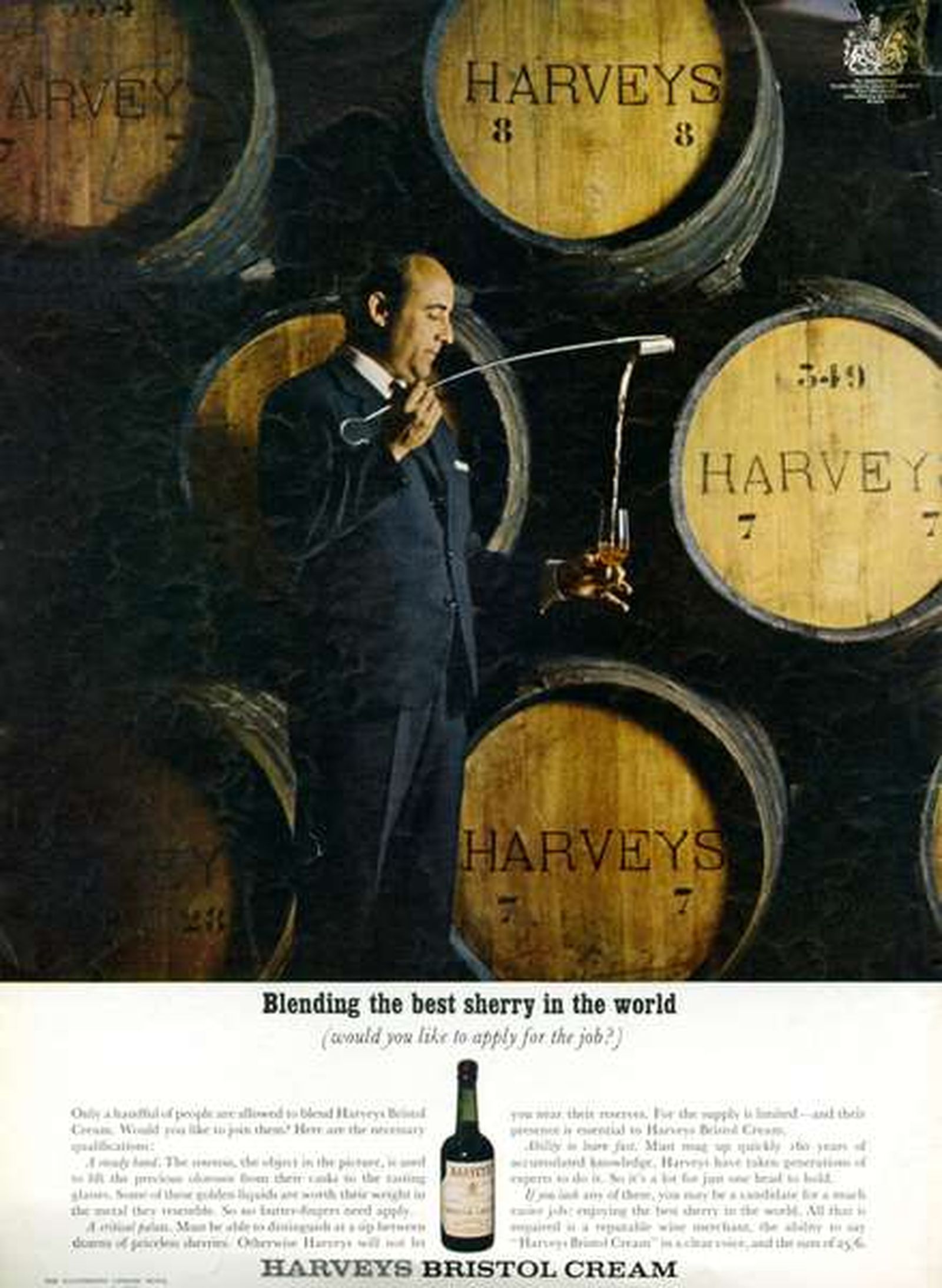 Zoilo Ruiz-Mateos en una publicidad de Harveys para el marcado inglés.