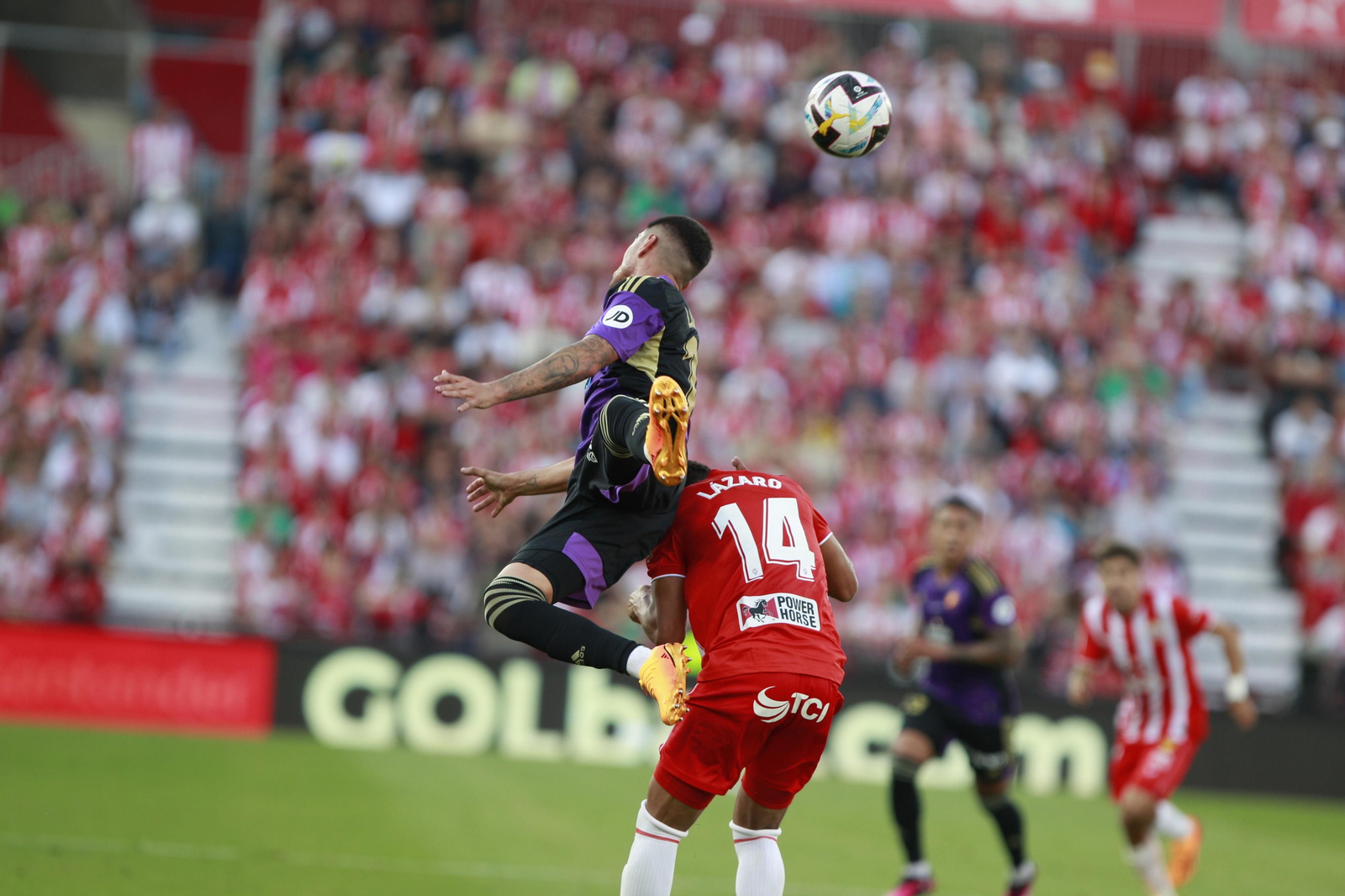 Imágenes del partido U.D. Almería-Real Valladolid C.F.