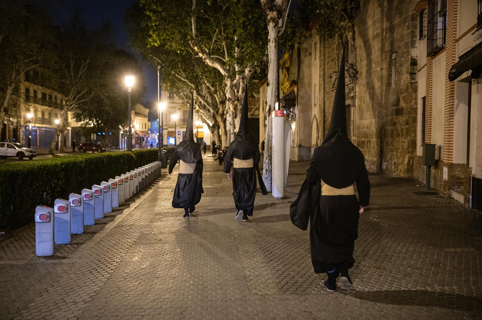 Las imágenes de la Hermandad del Calvario en la Semana Santa de Sevilla 2024