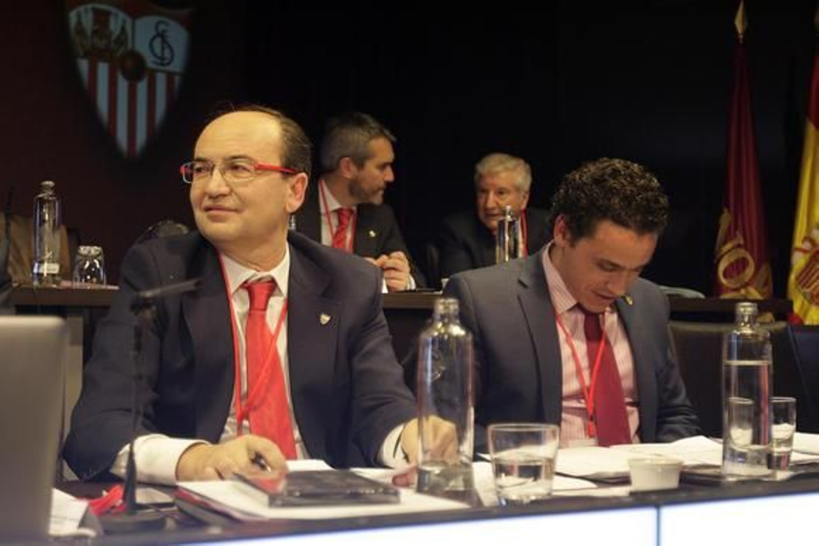 Voces contra capital