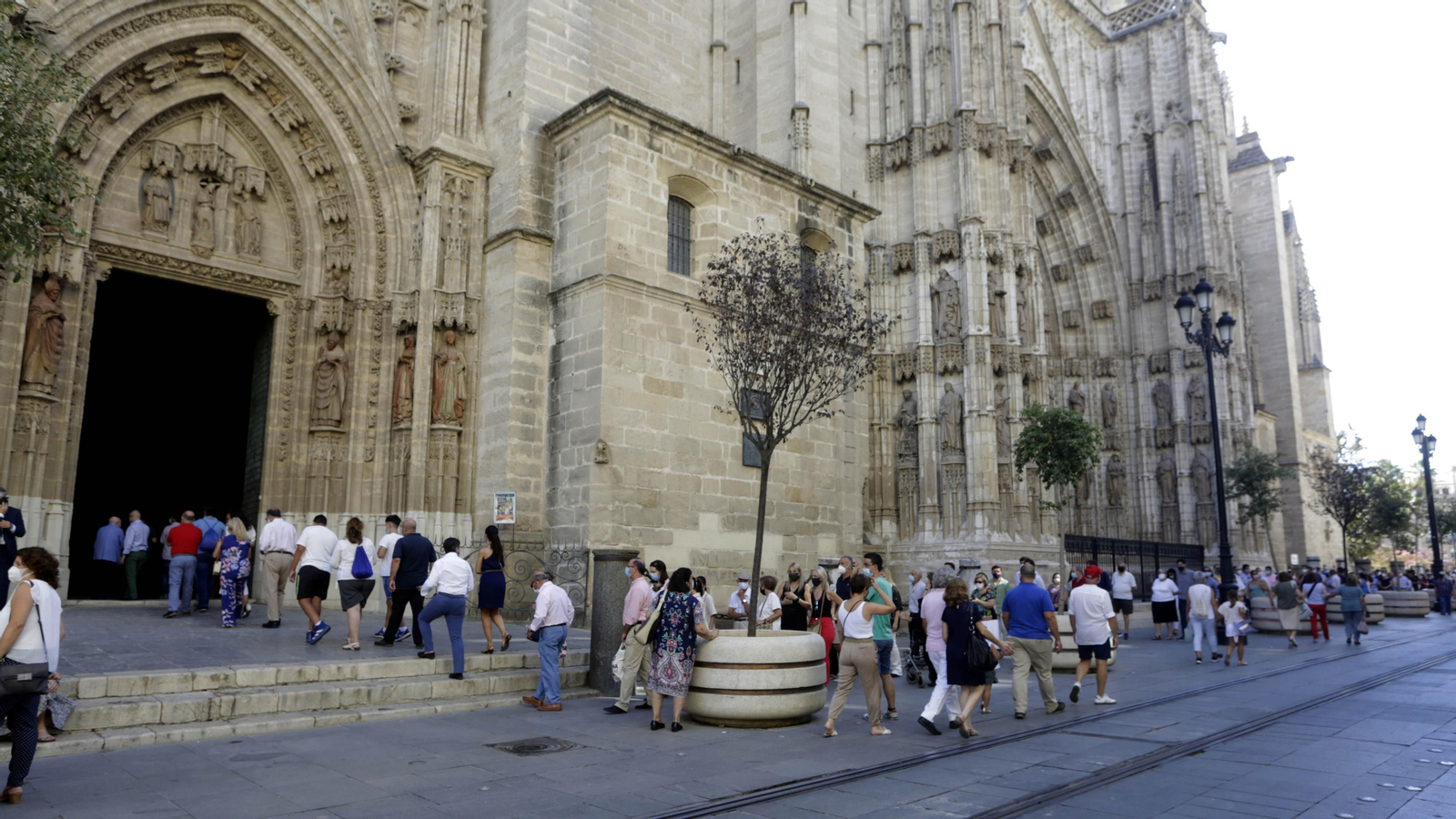 La festividad de la Virgen de los Reyes  marcada por la pandemia