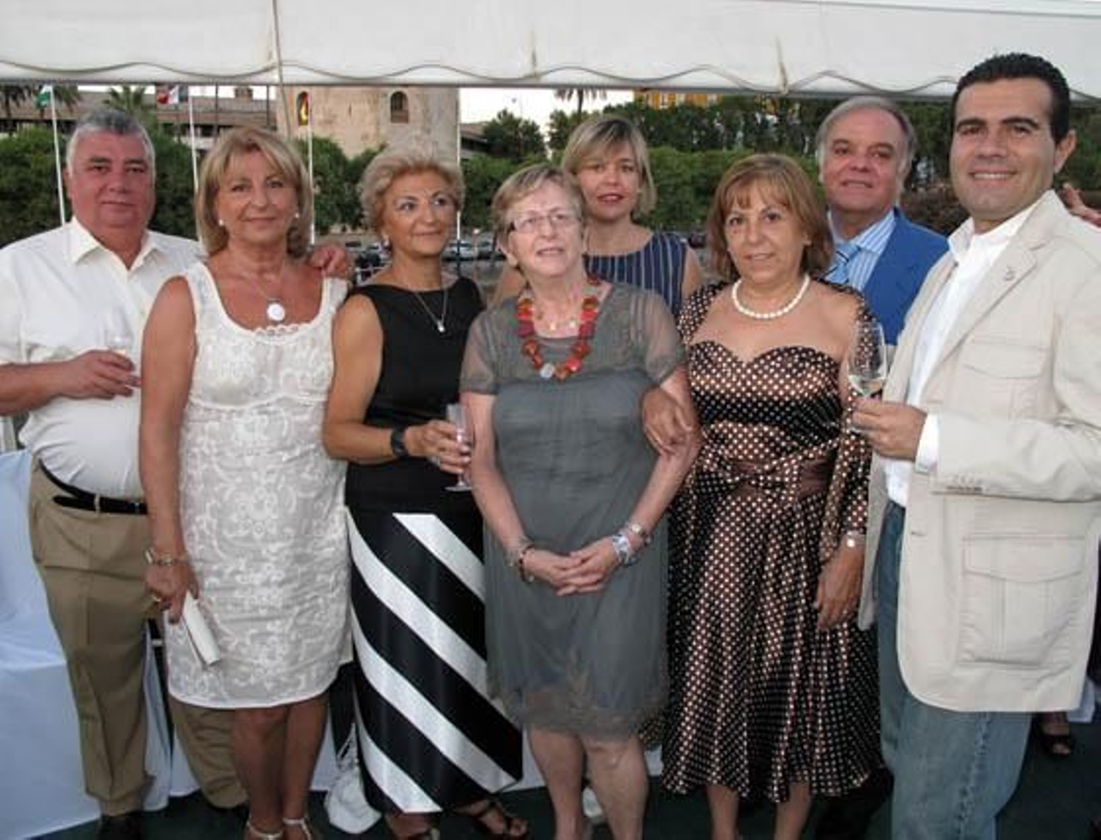 Pepe Ruz, Ana María Clemente, Pilar Onorato, Pilar Rivero, Rosa Díaz, Antonio Rivero y José Miguel Navarro.

Foto: Victoria Ramírez