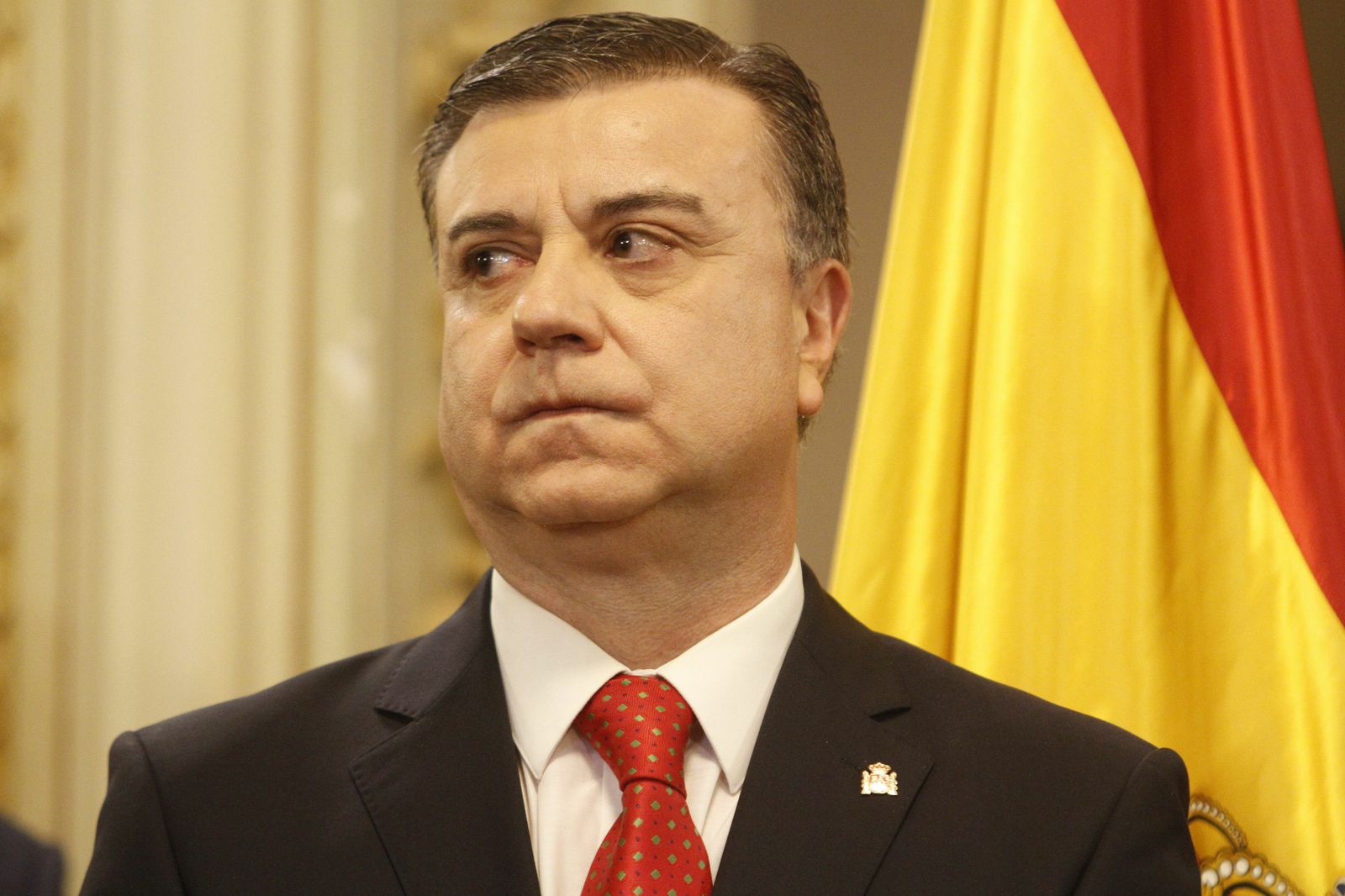 Francisco Fuentes irá de número 6