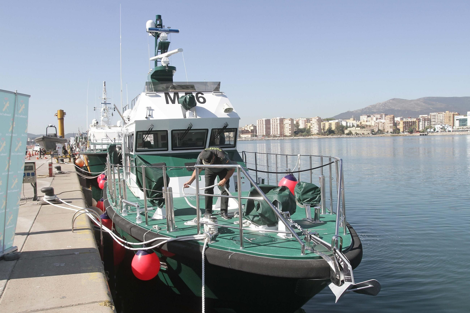 Una embarcación del Servicio Marítimo de la Guardia Civil. Una embarcación del Servicio Marítimo de la Guardia Civil.
