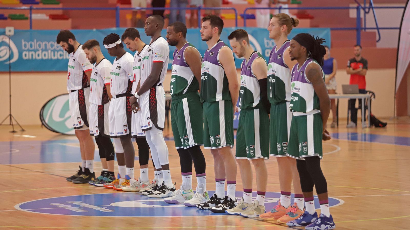 Las mejores fotos del Unicaja - CB Granada en La Línea