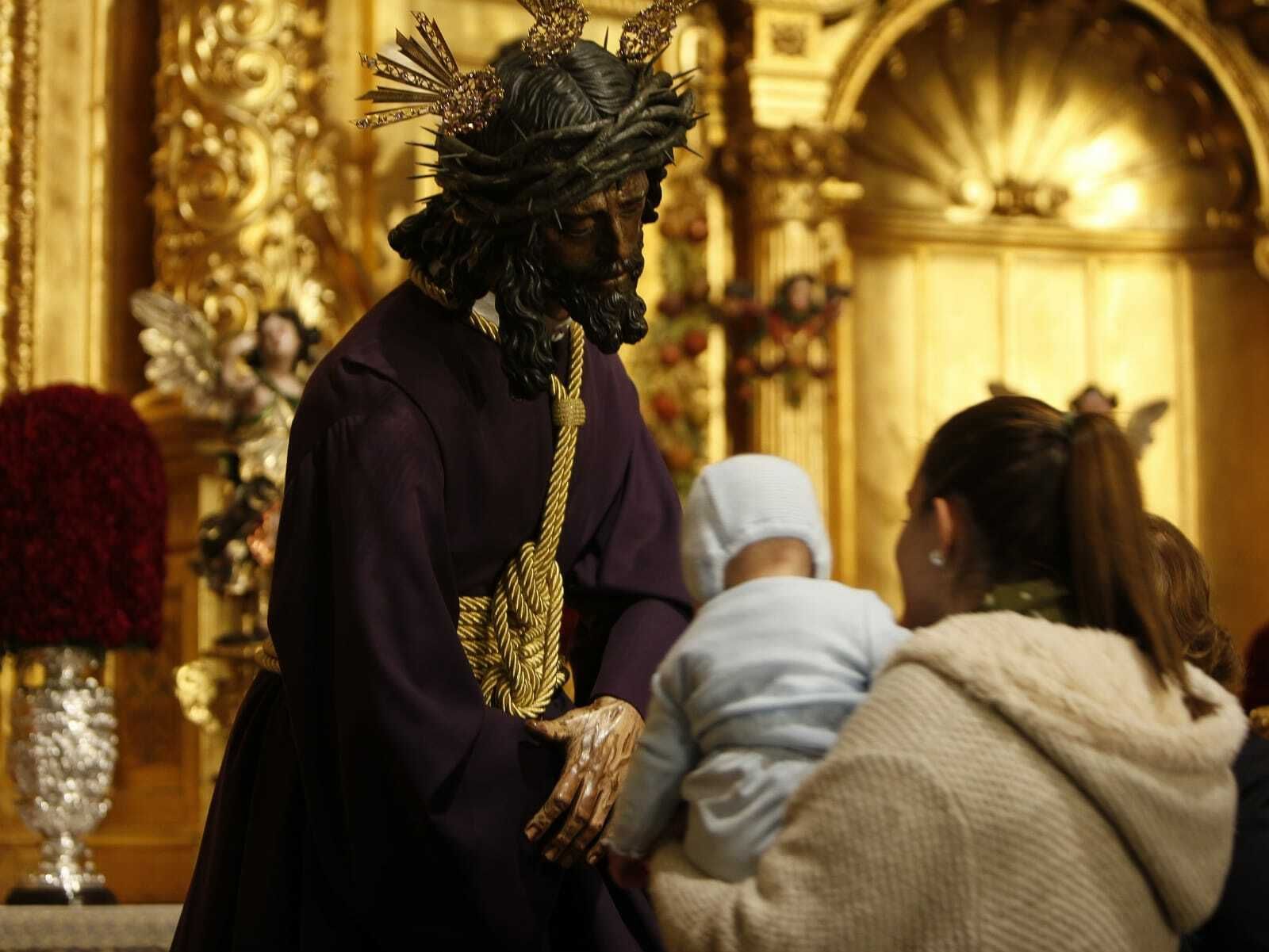 Besamanos del Gran Poder