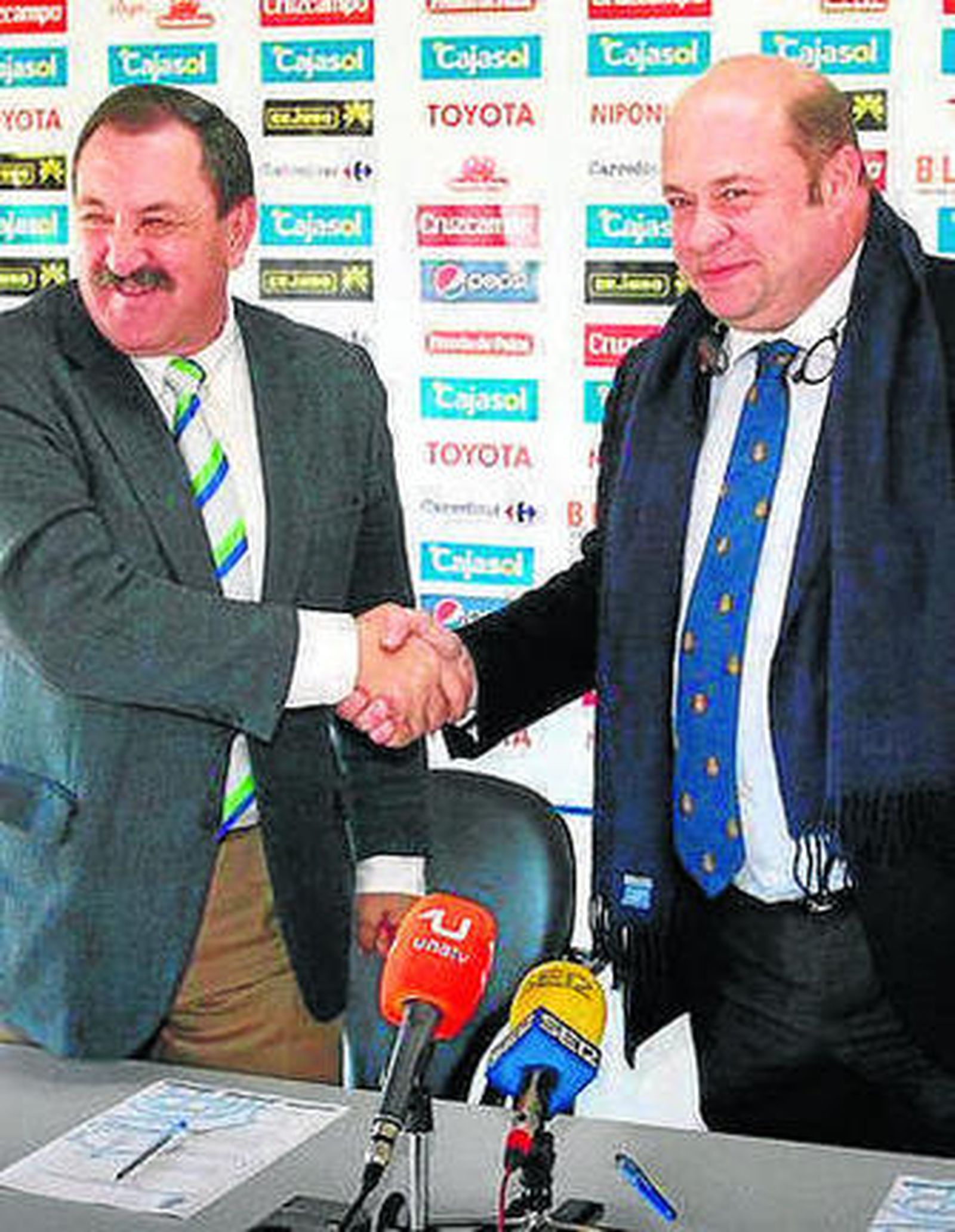 Matías Rodríguez (iz.) y  Comas.