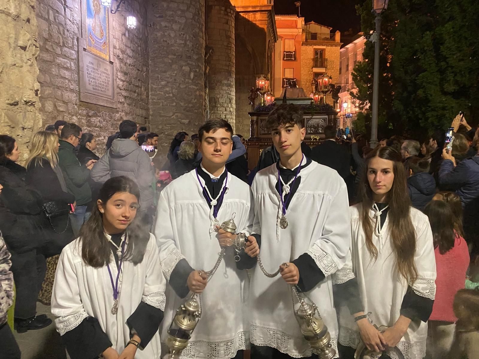 En imágenes: el Yaciente paseó su luto por las calles del centro de Jaén capital