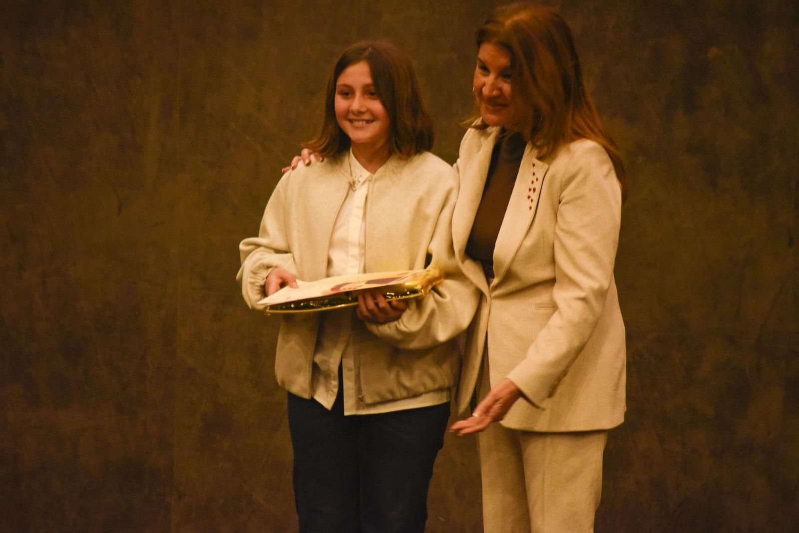 Las fotos de la entrega de los Premios a la Mujer Linense 2026