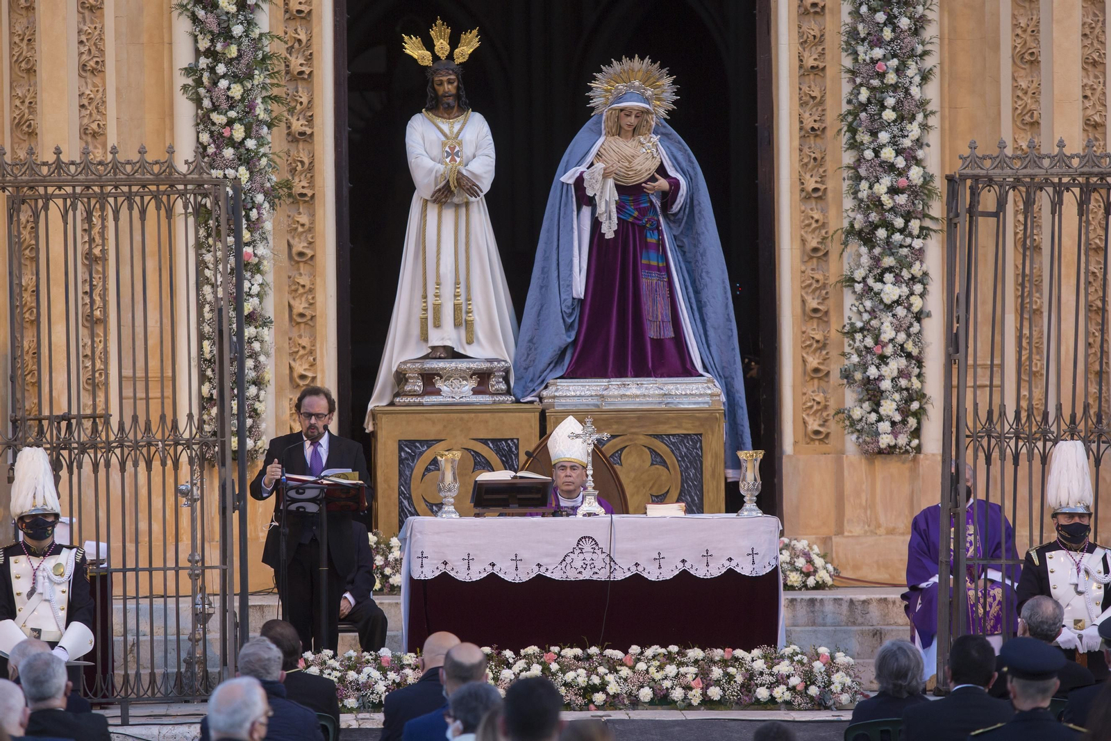 La misa del alba del Cautivo