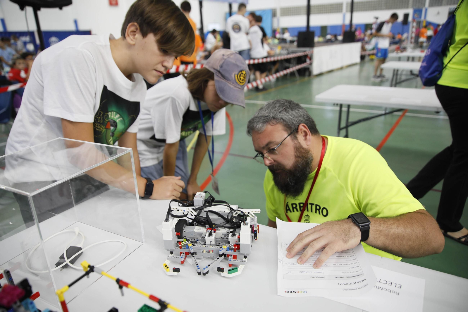 Las imágenes del World robot olympiad en Huércal de Almería