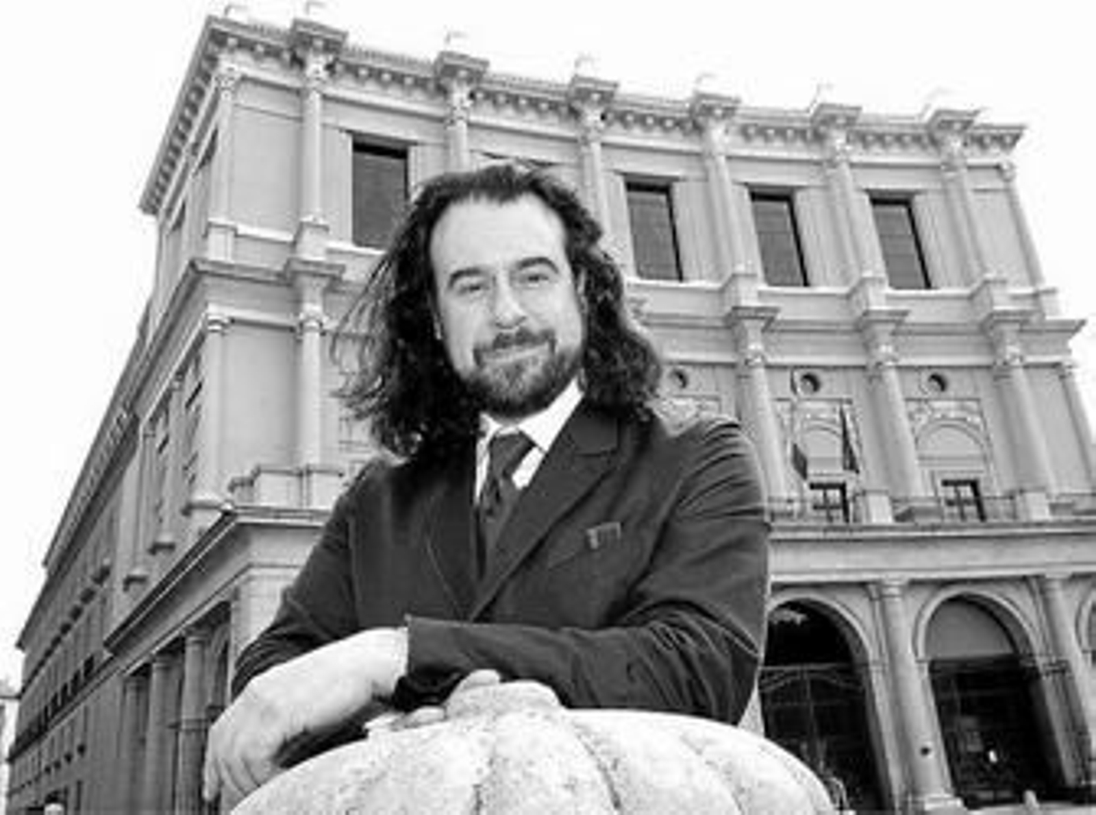 Carlos Álvarez se enfrenta ahora a una nueva etapa en su carrera marcada por las revisiones médicas.