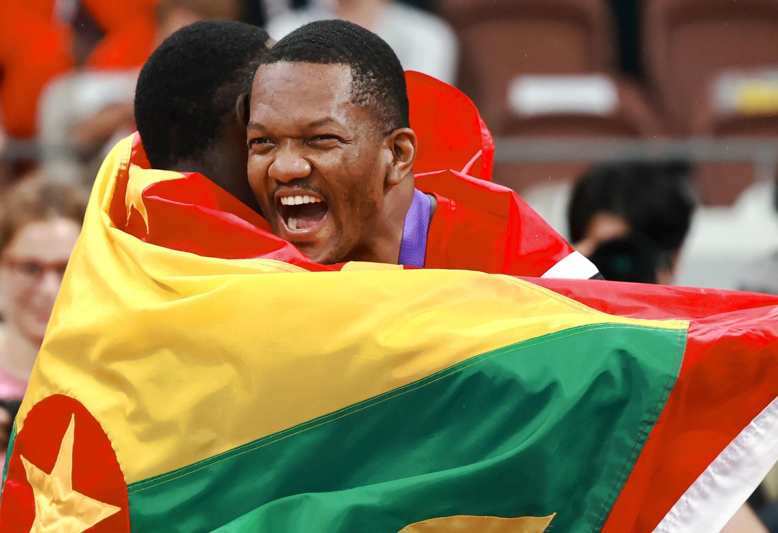 Las fotos del prometedor triunfo de Attaoui y del resto de la jornada del Mundial de Atletismo