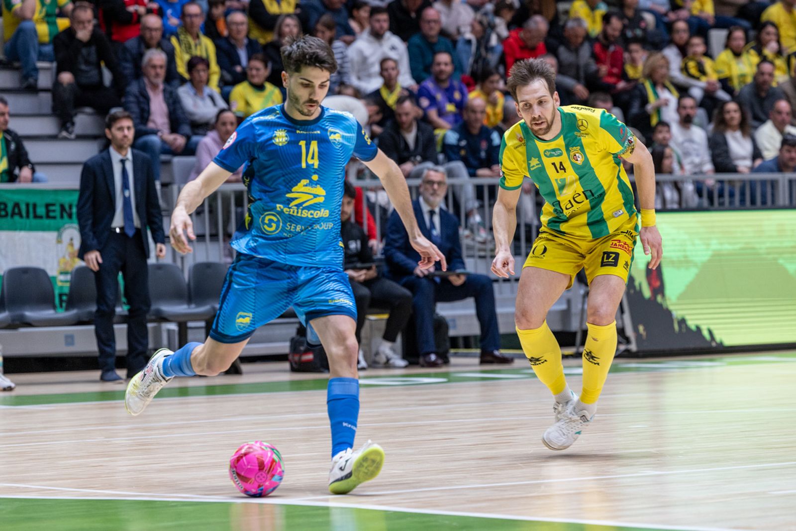 Las mejores imágenes del empate entre Jaén Paraíso Interior FS y Servigroup Peñíscola