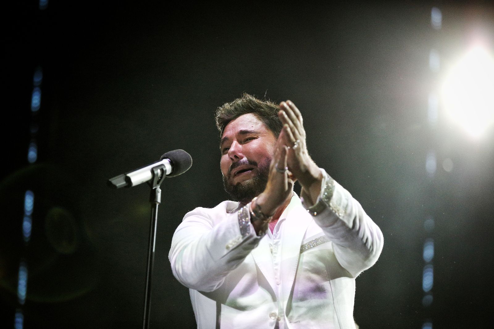 Búscate en el concierto de Miguel Poveda en Concert Music Festival