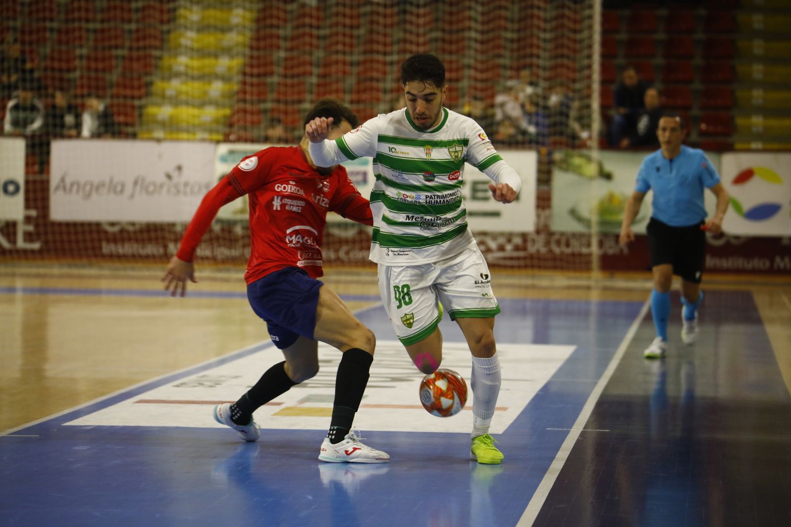 La victoria del Córdoba Futsal ante el Osasuna Magna, en imágenes