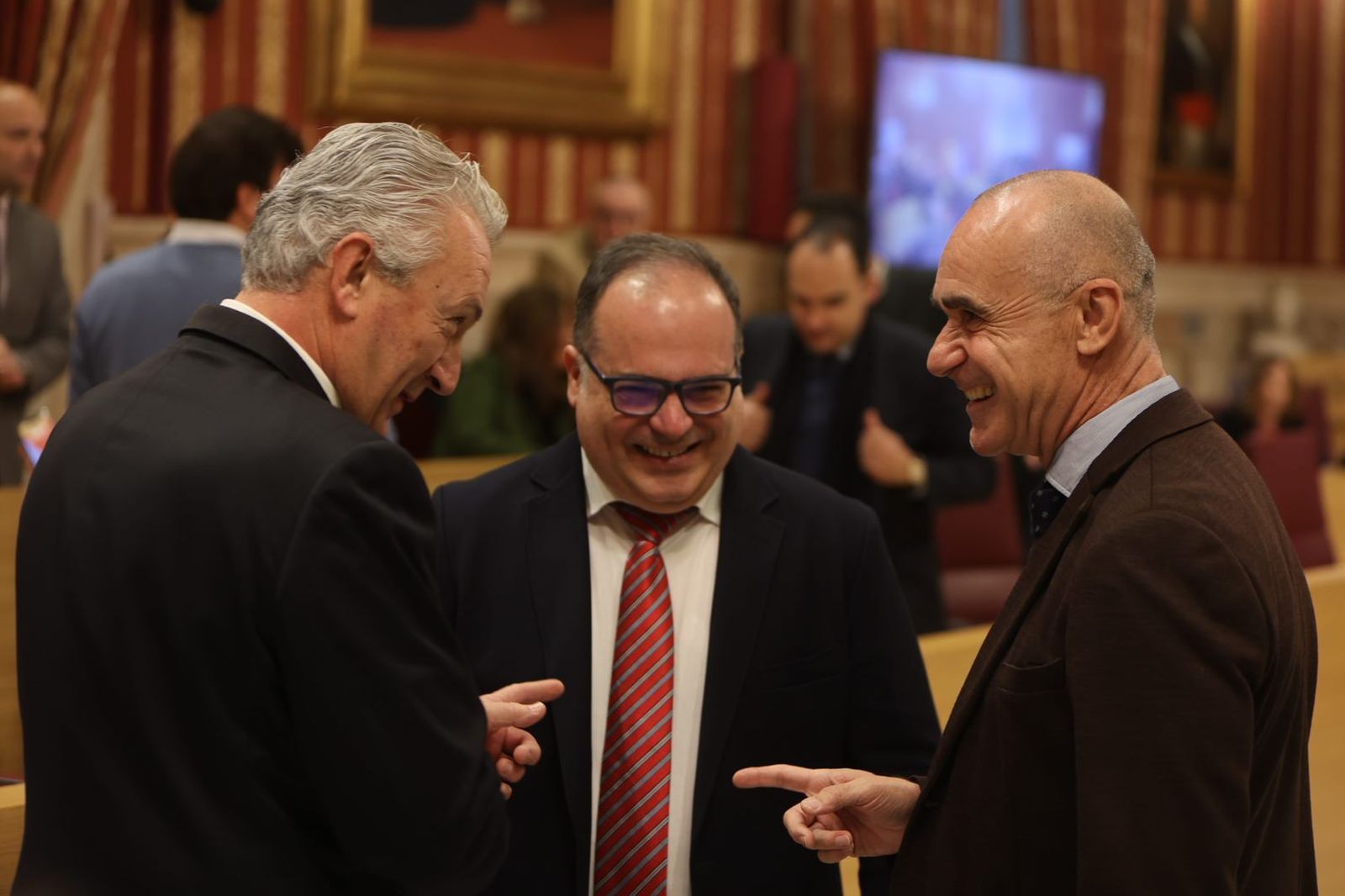 Aumesquet y Muñoz señalan al nuevo edil de Cs, Juan Antonio Ruiz Macías.