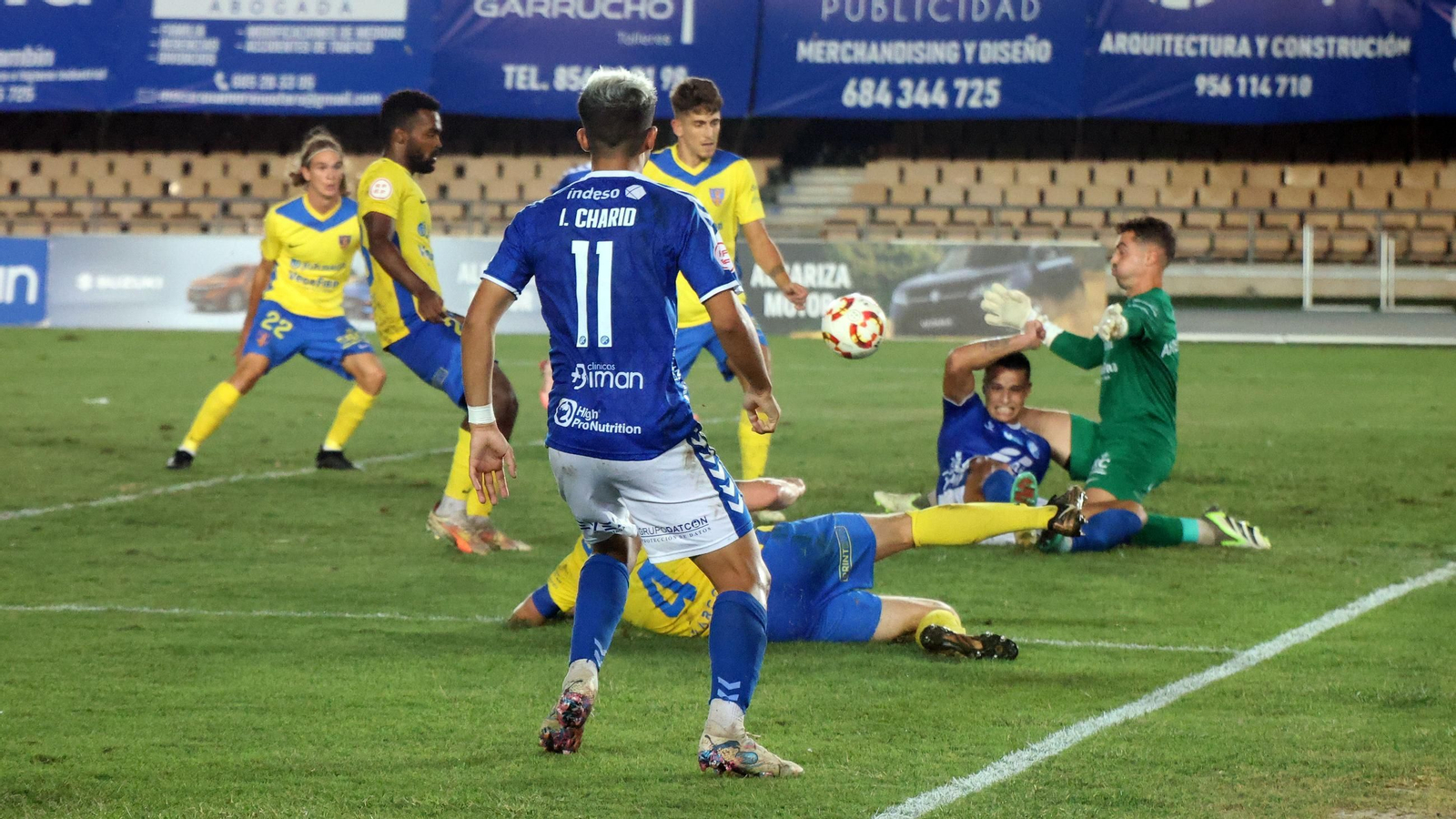 Imágenes del Xerez DFC contra Orihuela CF en Chapín