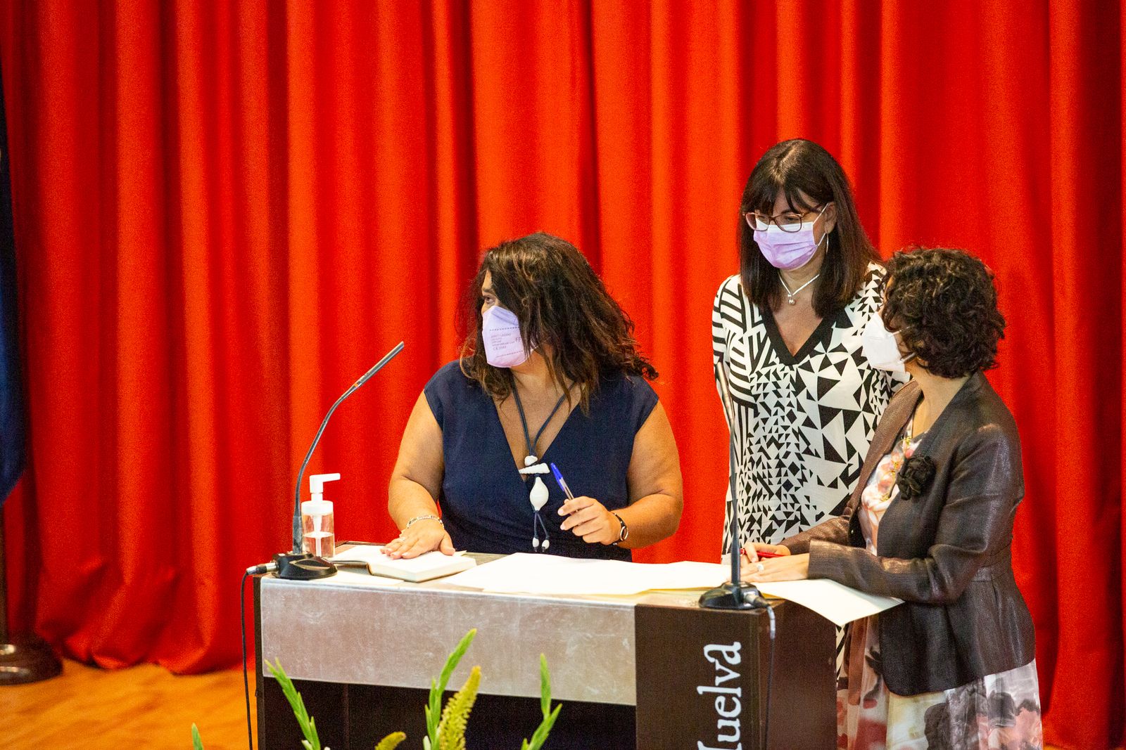 Imágenes de la toma de posesión del equipo de gobierno de la UHU