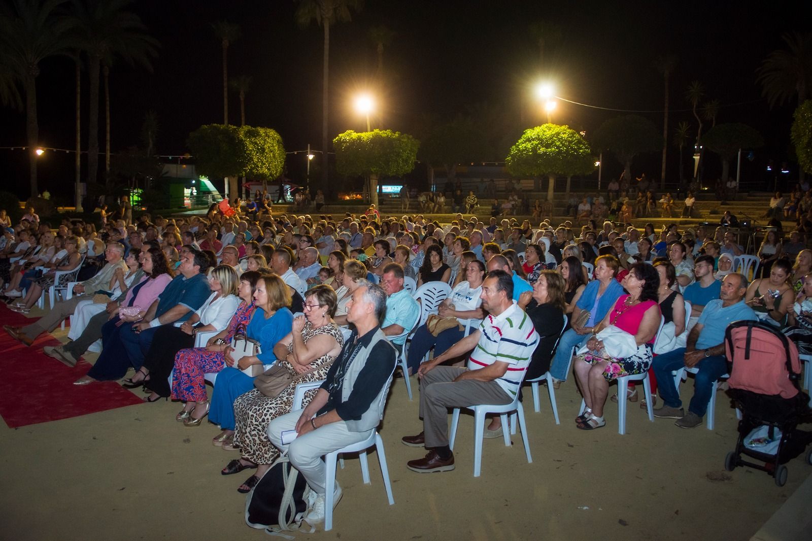 Así ha vivido Carboneras su tradicional Saluda, pregón y reconocimiento a vecinos durante las fiestas patronales