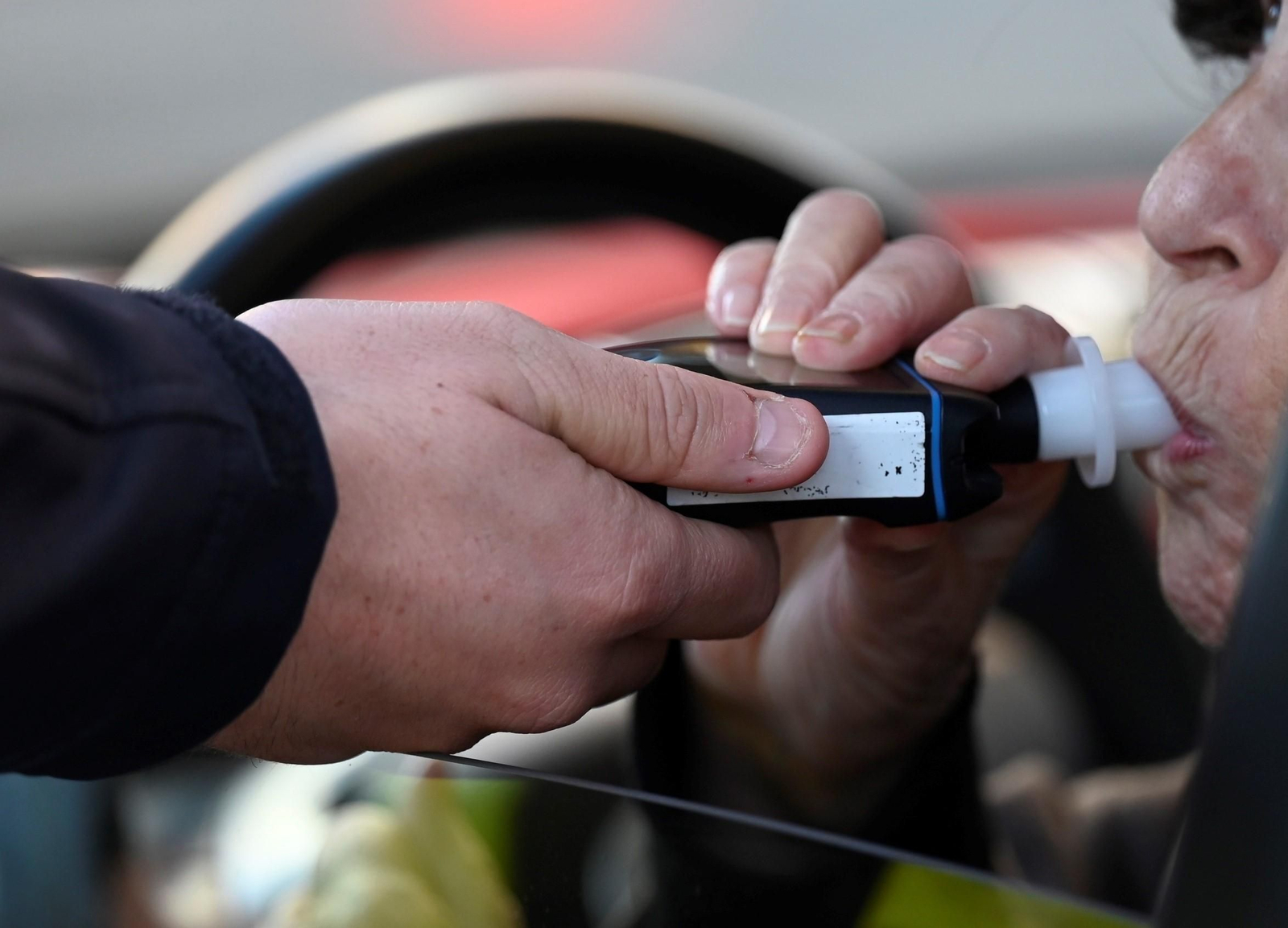 Los controles de alcoholemia en Córdoba por Navidad, en imágenes