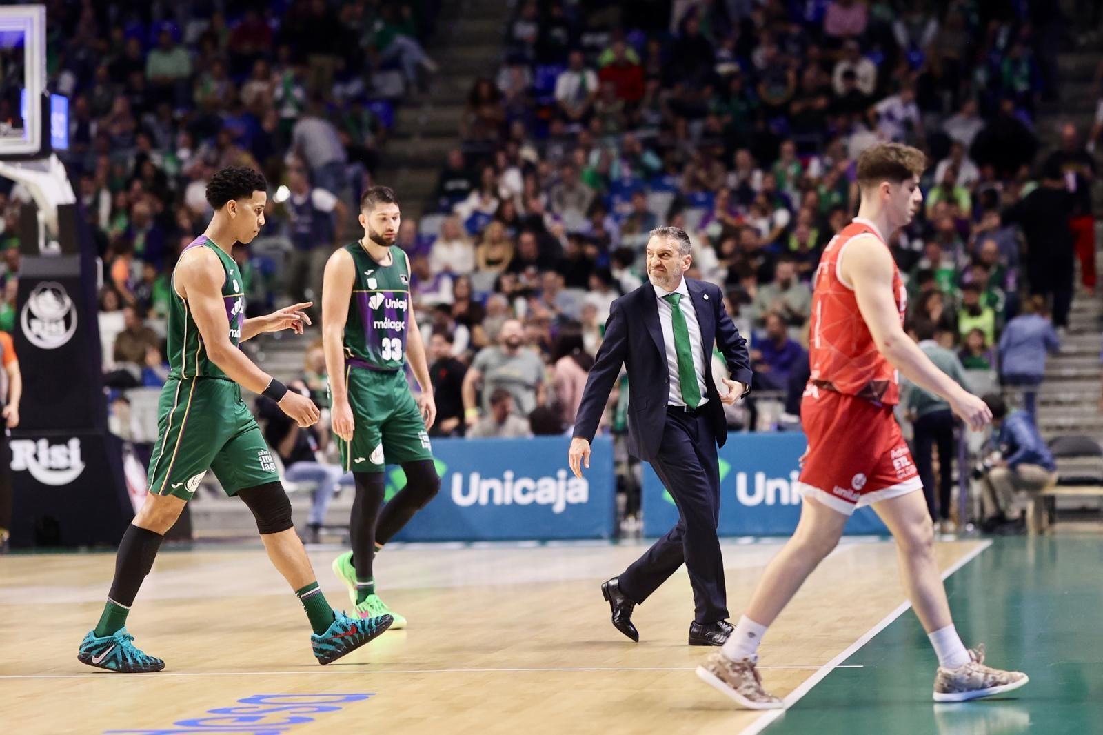 El Unicaja-Baxi Manresa, en fotos