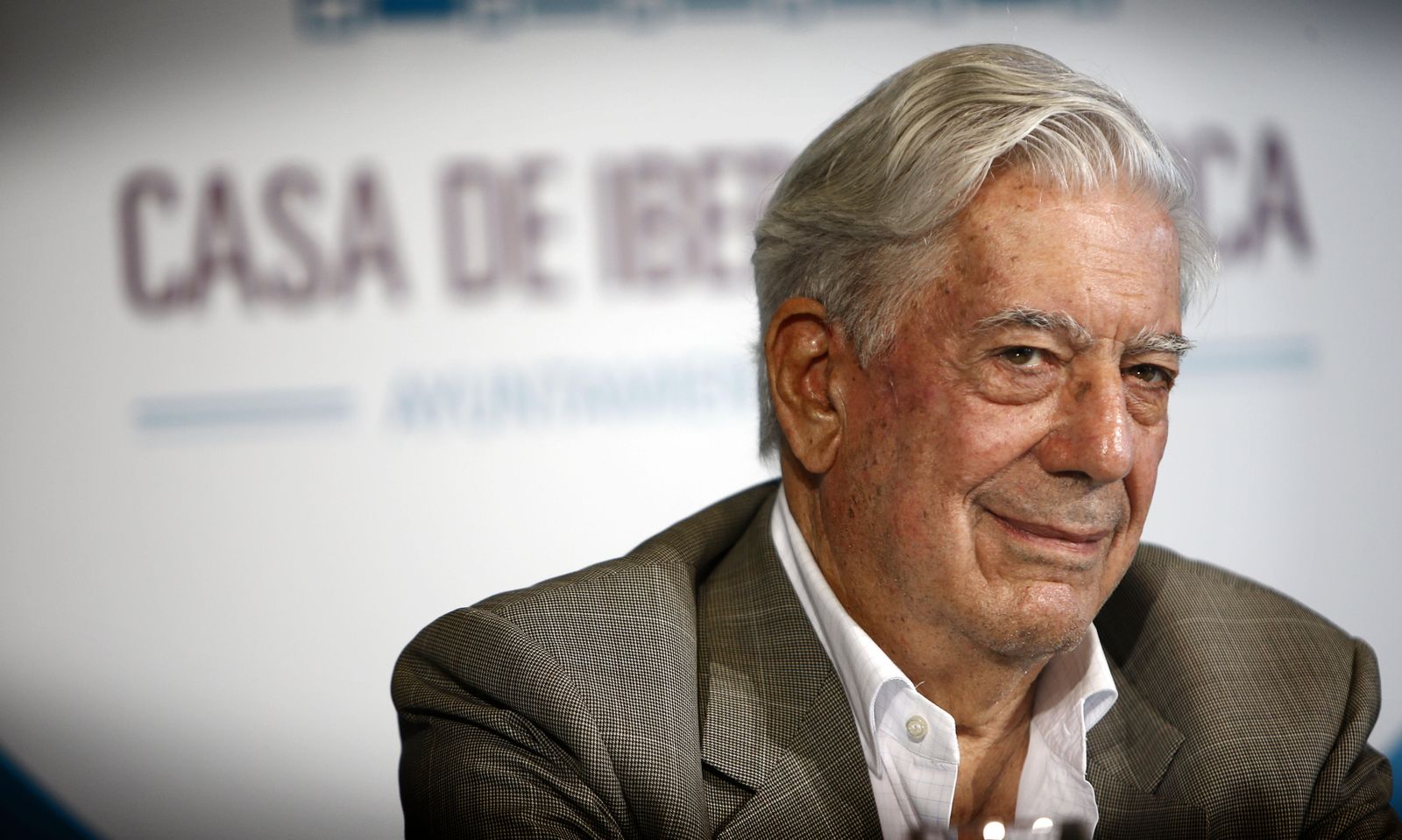 María Vargas Llosa, durante la entrega del Premio Libertad Cortes de Cádiz en 2014