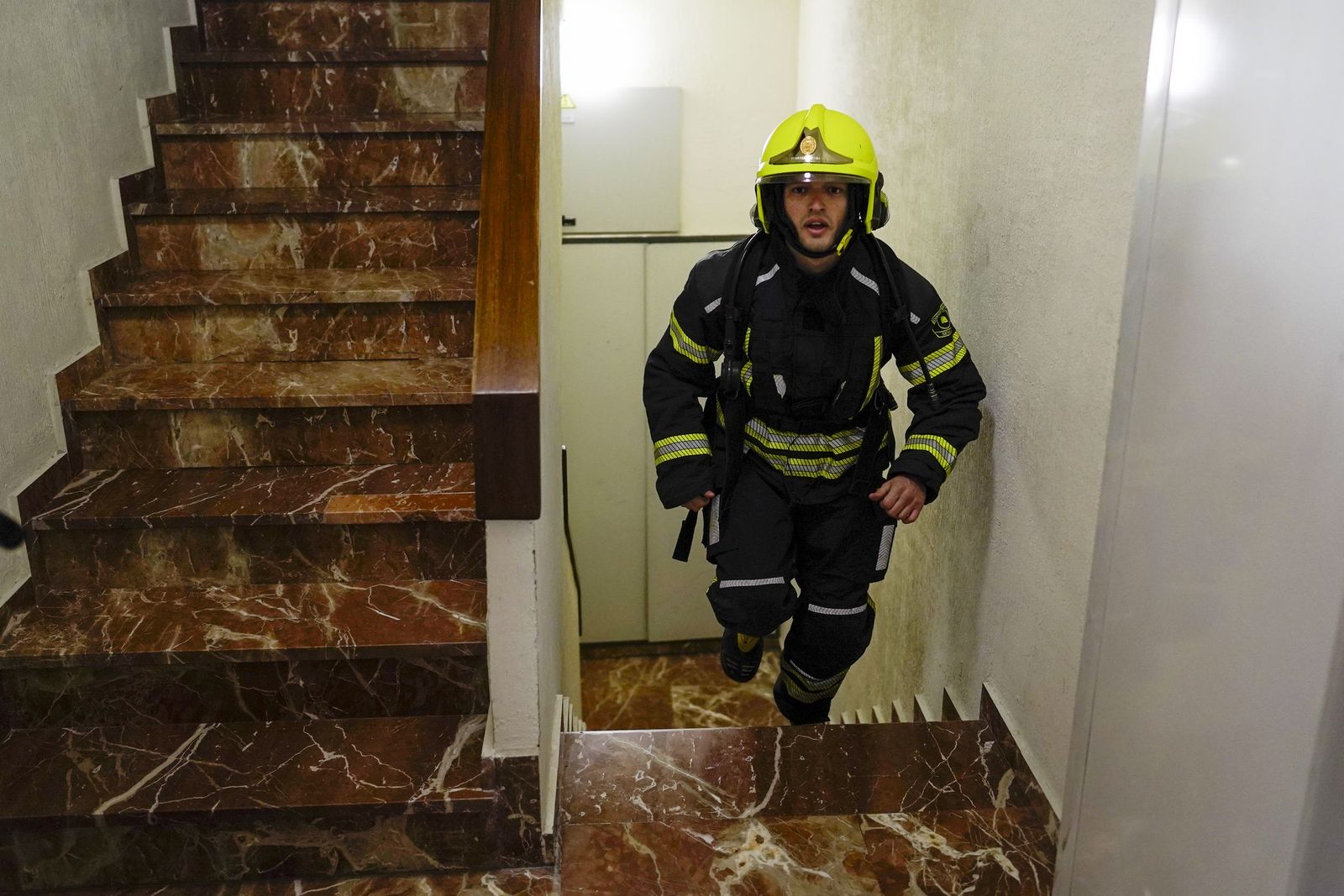La cronoescalada de los bomberos en la Torre de los Remedios, todas las fotos