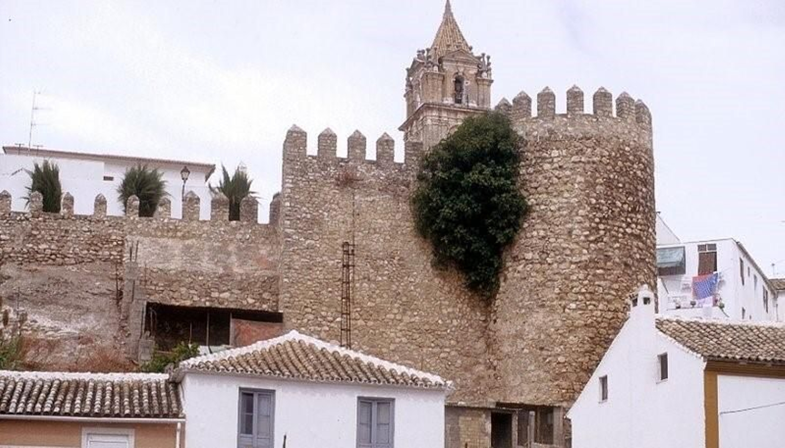 Castillo de Cabra, cuna de Enrique II de Castilla