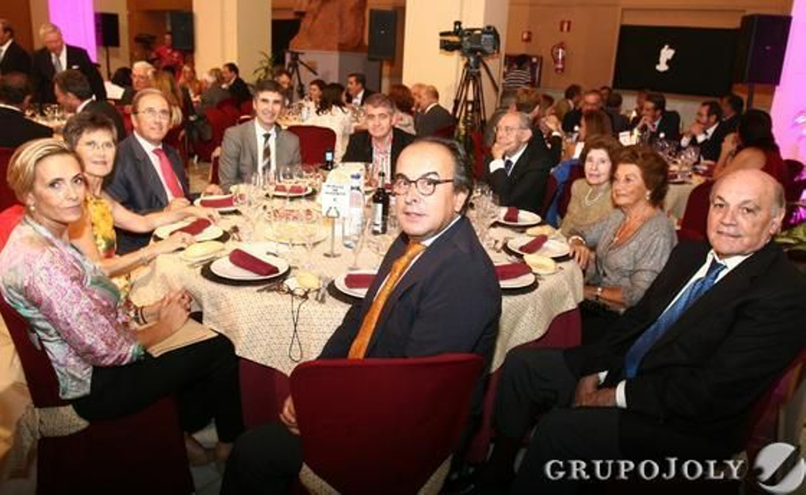Leo Martín, Lina Botello, Rafael Ávila, Juan Álvarez Giráldez, Fernando Merchán Álvarez, José María Tejero, Pilar Pulgar, Juanita Arroyo, José Antonio Mancheño y Francisco Ramos-Neble.

Foto: Josue Correa