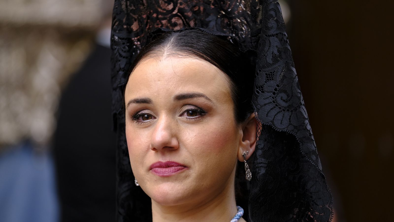 La Procesión de Los Ángeles de sobrepuso a la lluvia, en imágenes