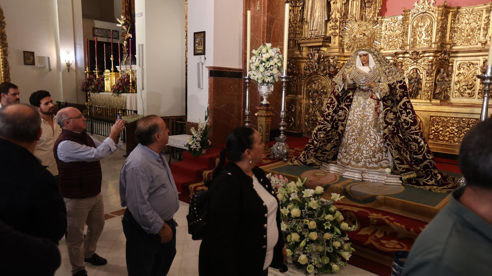 La Esperanza de Triana vuelve al culto tras de su restauración
