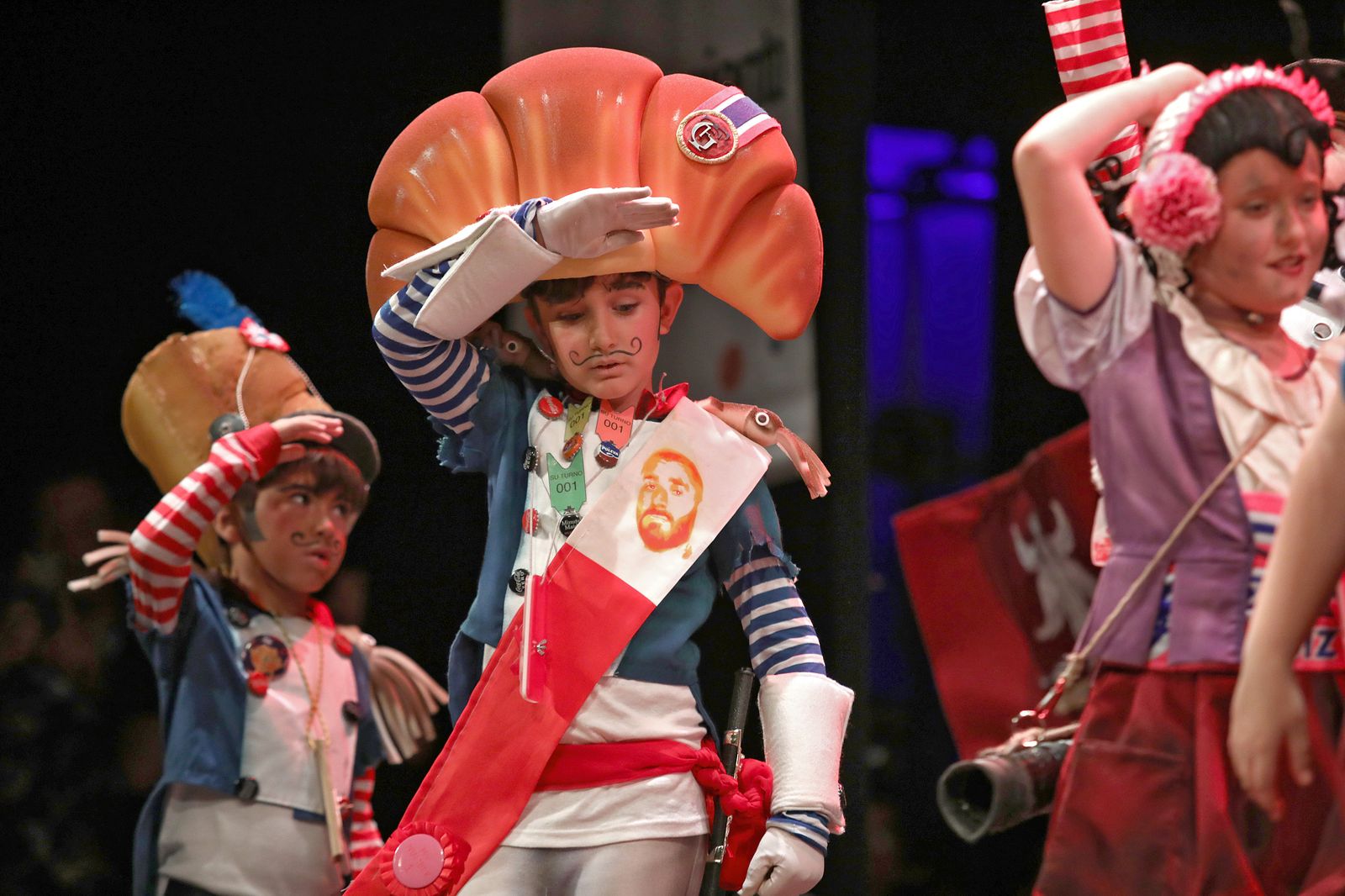 Chirigota infantil, primer premio 'Las lola lolitas'