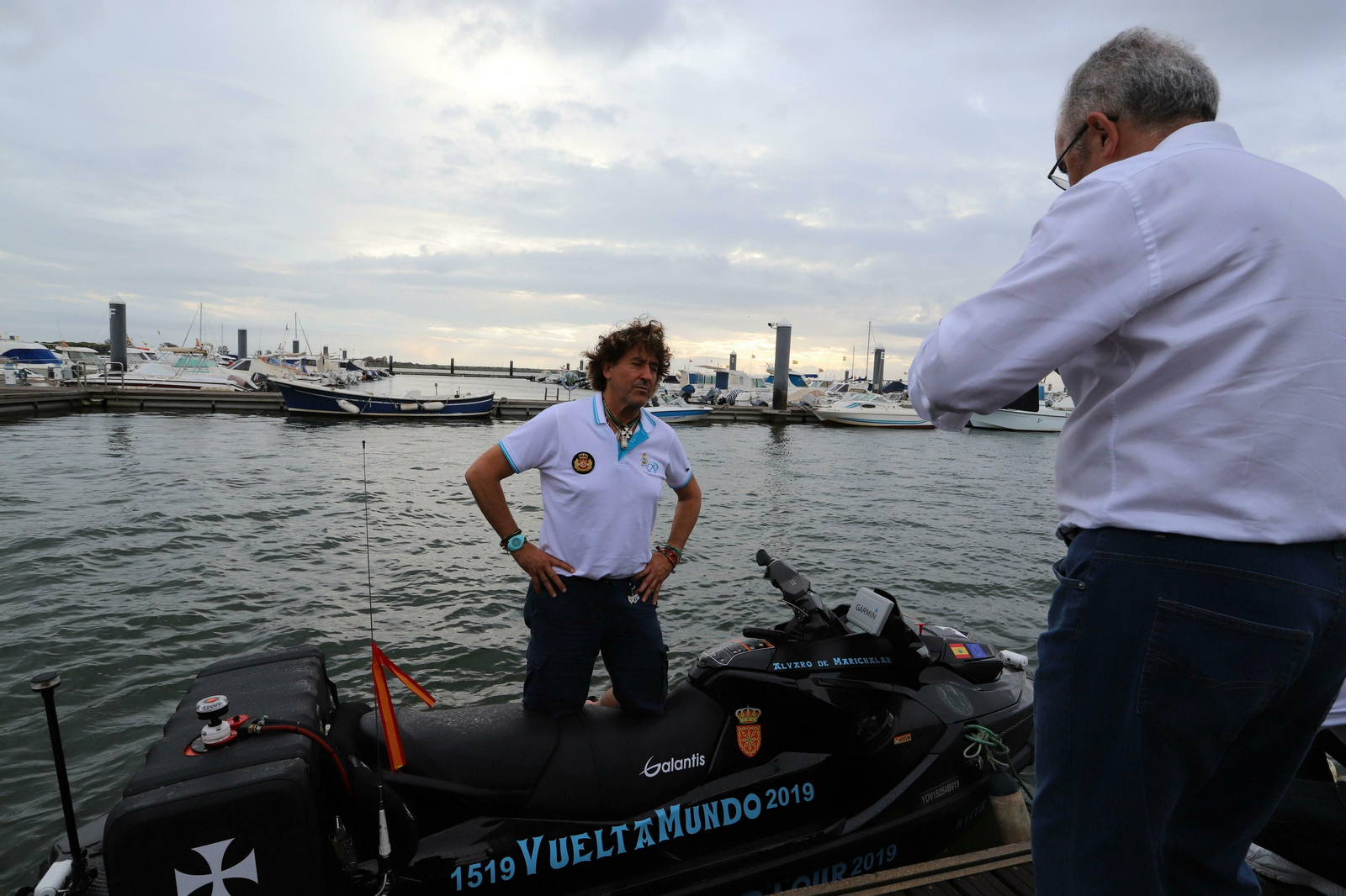 Recibimiento a Álvaro de Marichalar en el Real Club Náutico de Huelva.