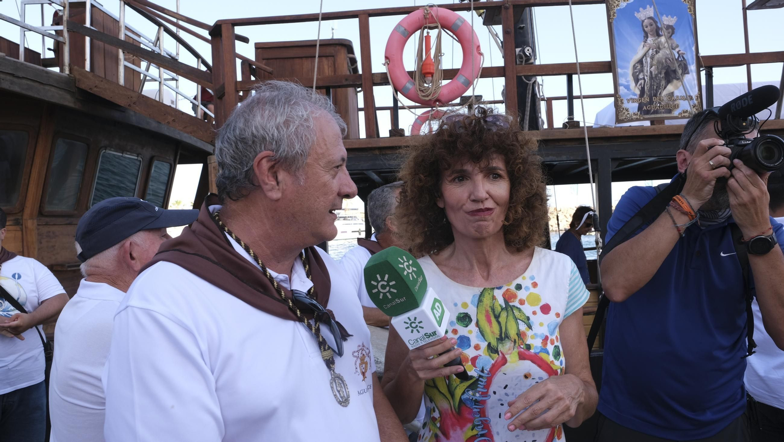 La procesión marítima de la Virgen del Carmen en Aguadulce, en imágenes