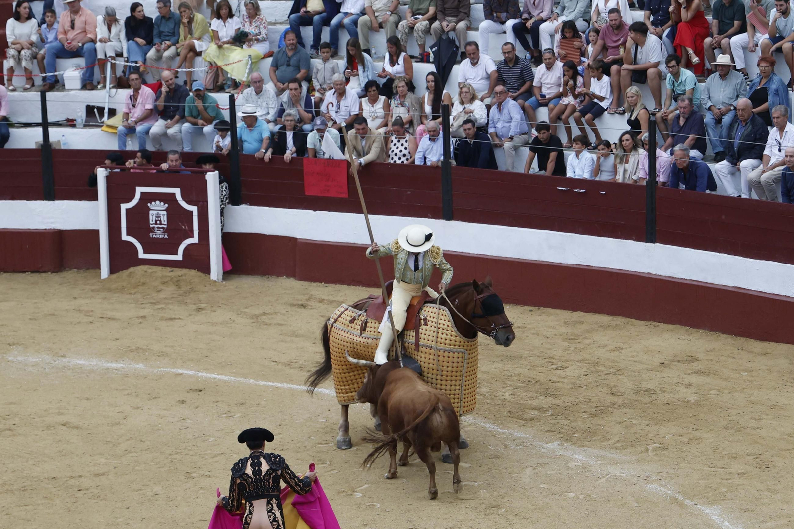 Las fotos de la corrida de toros de Lagunajanda para Manuel Escribano, David Galán y Pepe Moral en Tarifa