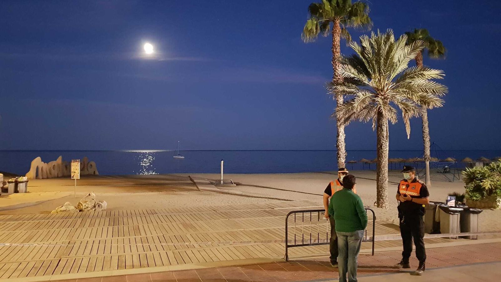 Vigilancia policial en La Malagueta.