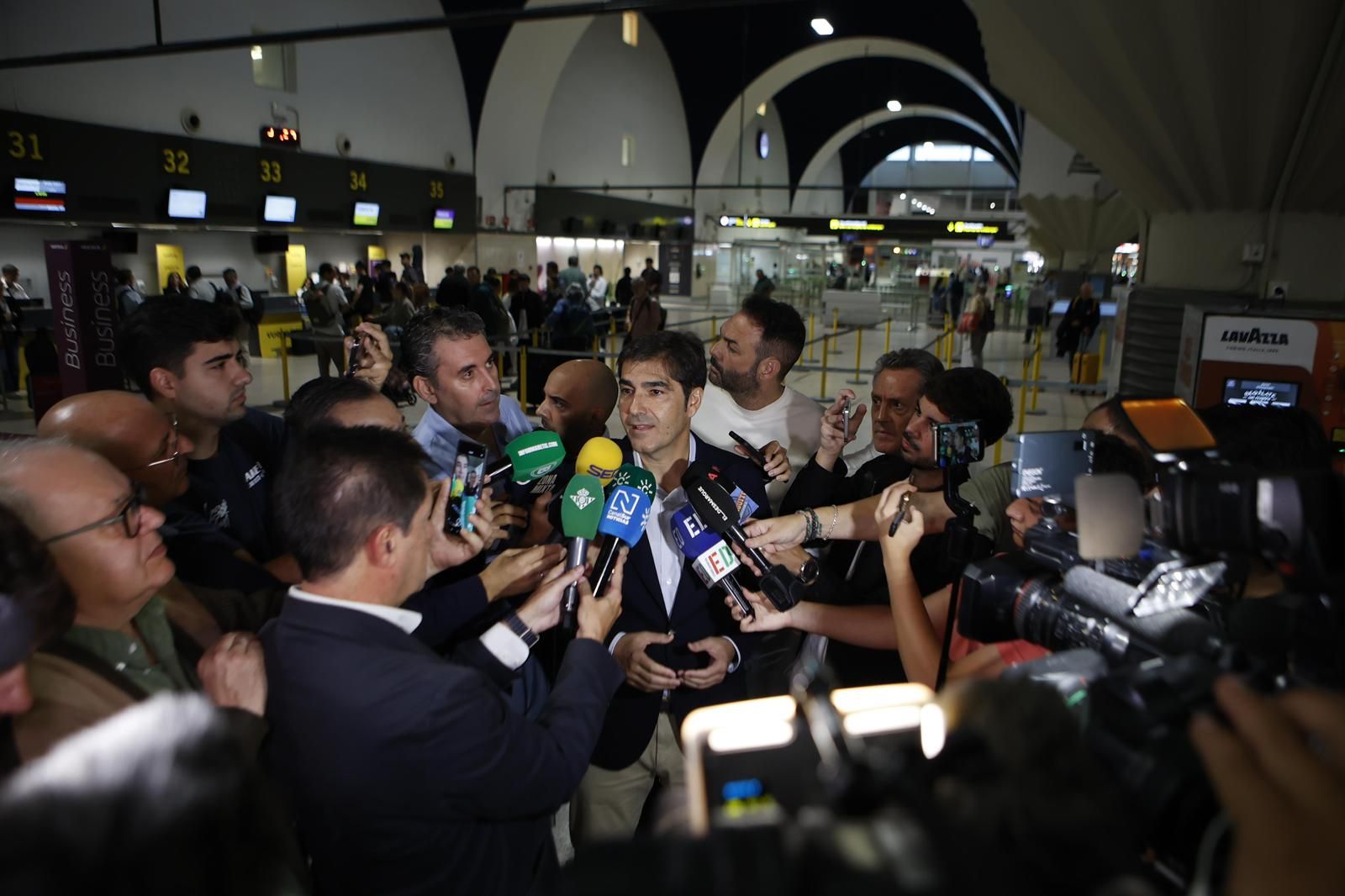 Las fotos del viaje del Betis a Genk