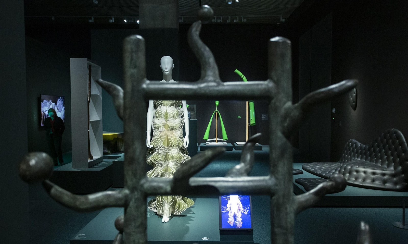 Las imágenes de la exposición 'Objetos de deseo. Surrealismo y diseño'.