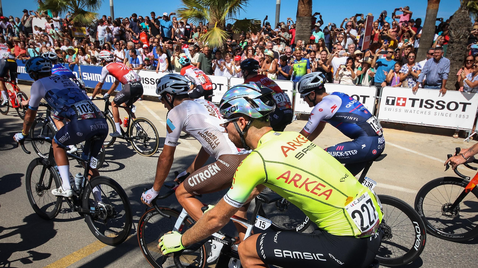 Así estaba Sanlúcar por los actos de V Centenario y La Vuelta Ciclista