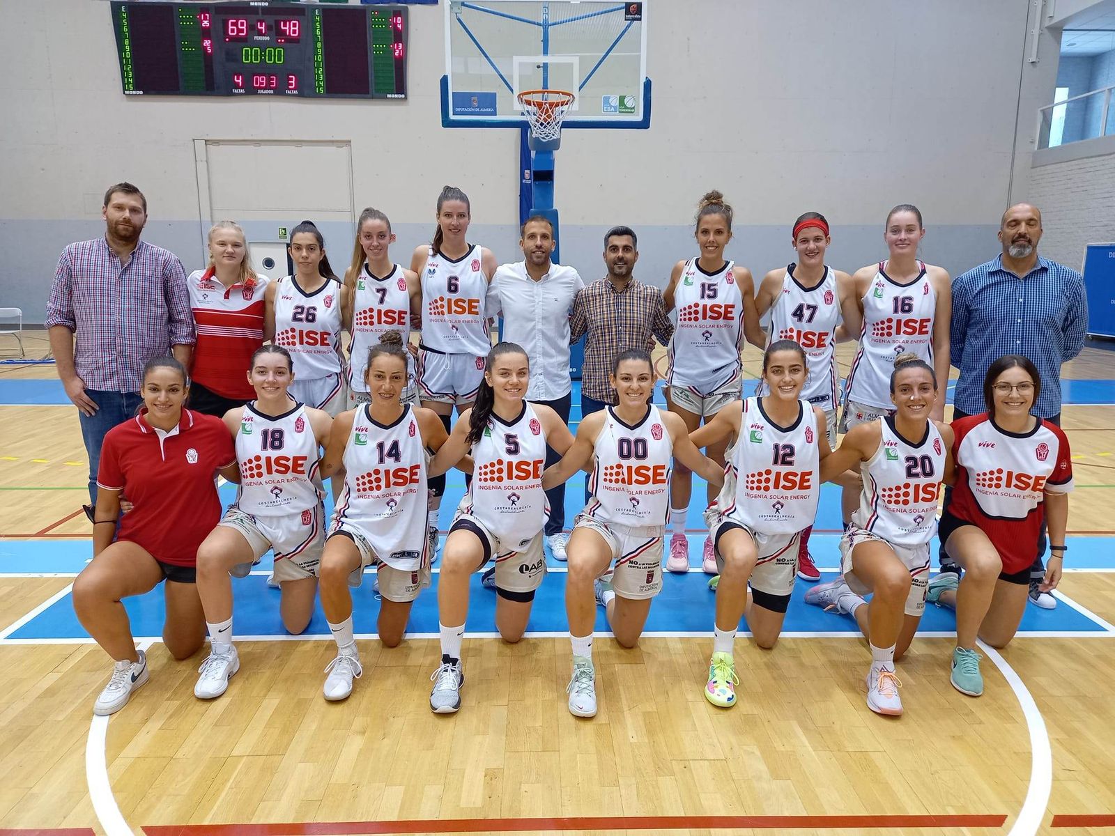 Solvente victoria de ISE Costa de Almería (69-48)