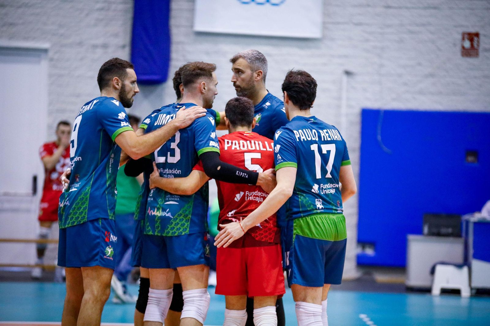 Las imágenes del Unicaja Costa de Almería-Leleman Conqueridor, primer partido del play off por el título de Superliga en Almería