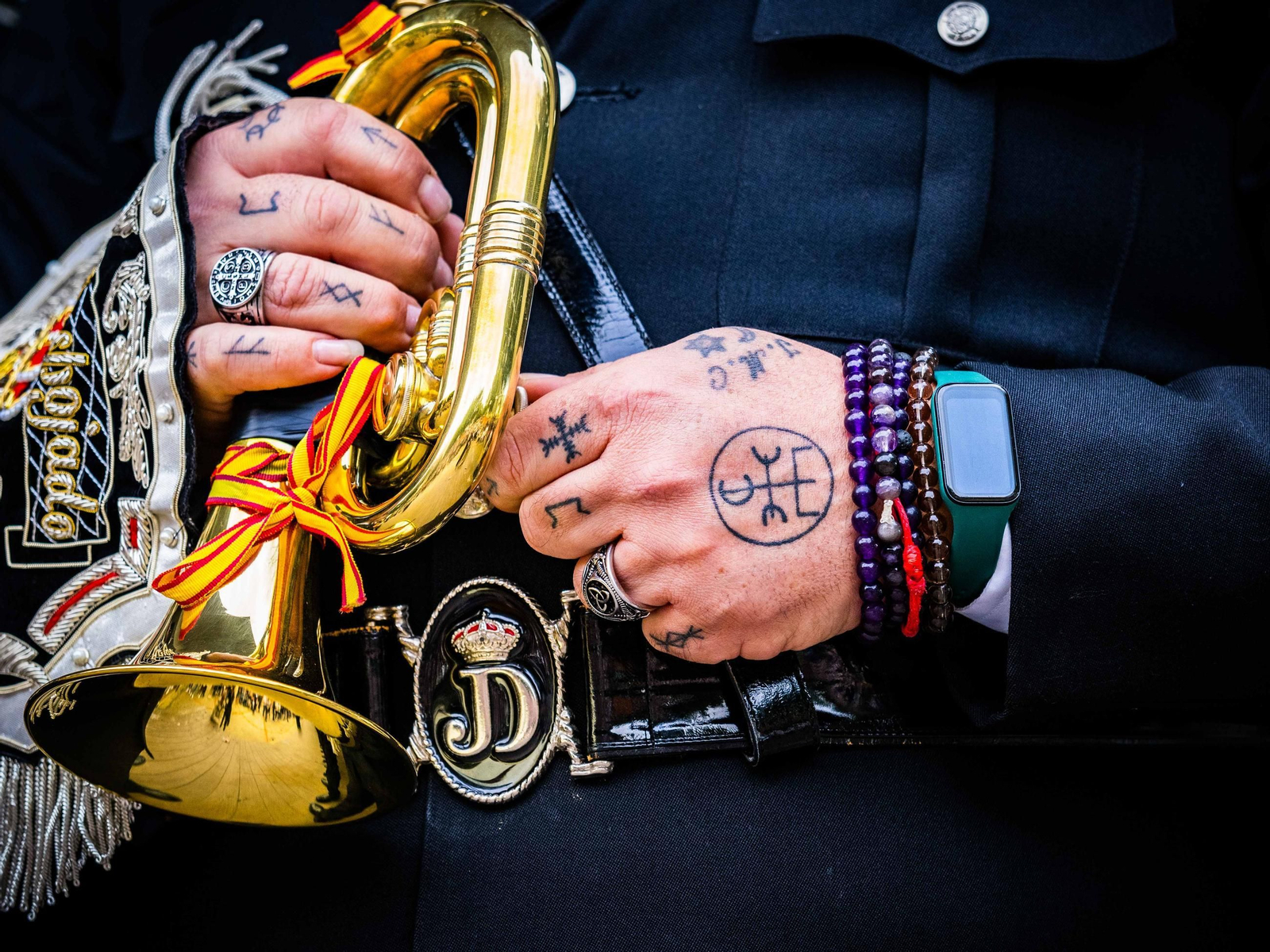 Un músico con su corneta, durante un certamen de bandas de este año en San Fernando