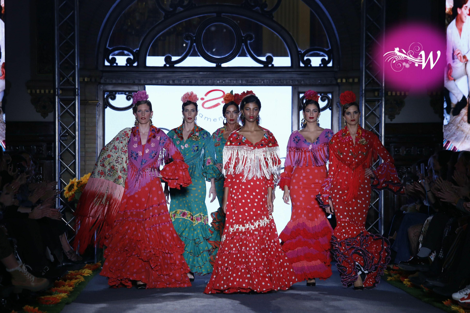 Pol Núñez celebra su 25 aniversario en We Love Flamenco 2020, todas las fotos del desfile Pol Núñez celebra su 25 aniversario en We Love Flamenco 2020, todas las fotos del desfile