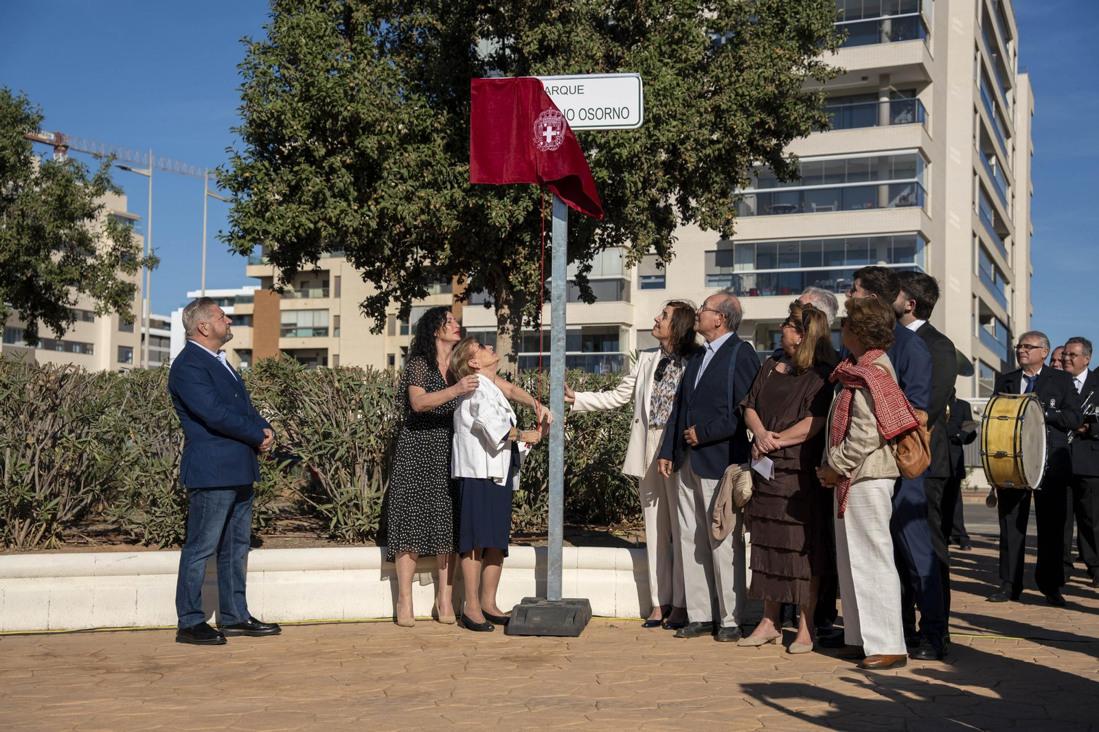 Aquí puede ver como ha sido la inauguración del Parque José Vallejo Osorno de Almería