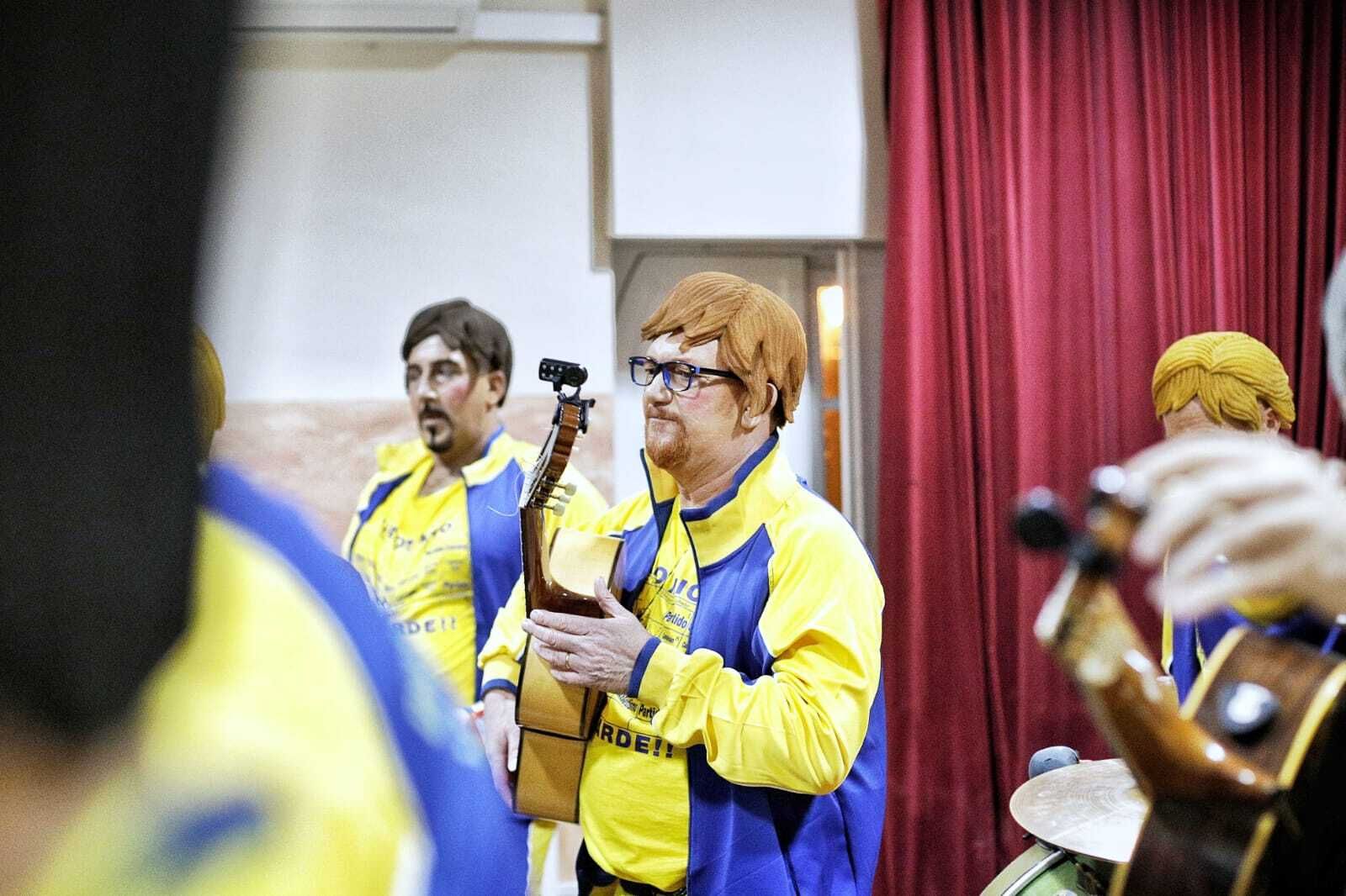 Chirigota 'Díos mío, qué tarde!!!'