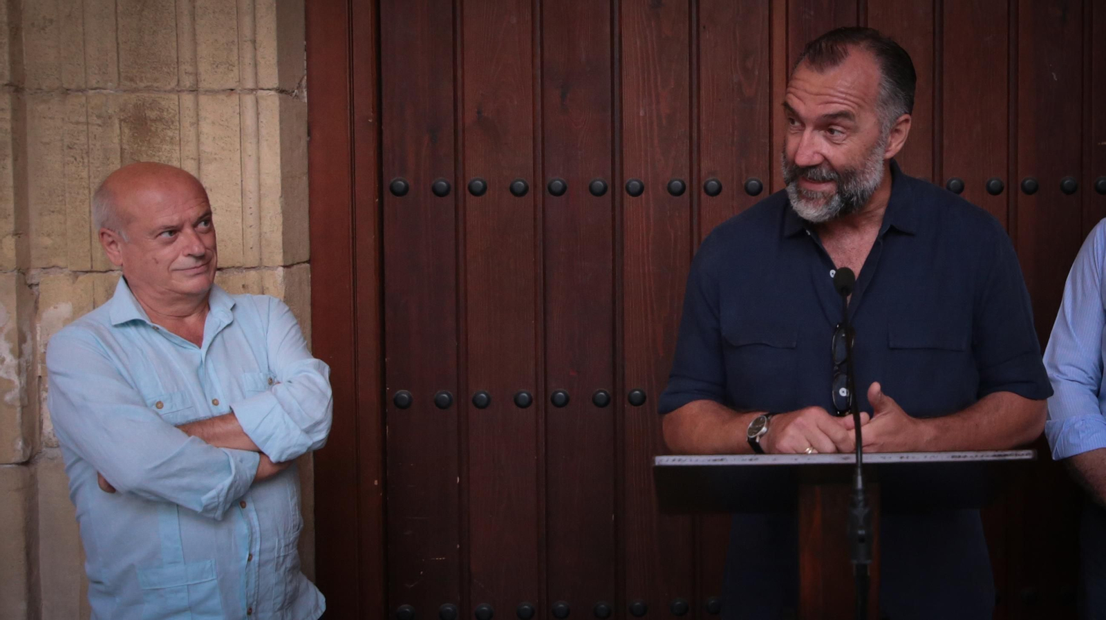 Paco Pérez Valencia presenta 'Teatro Principal' en los Claustros de Santo Domingo