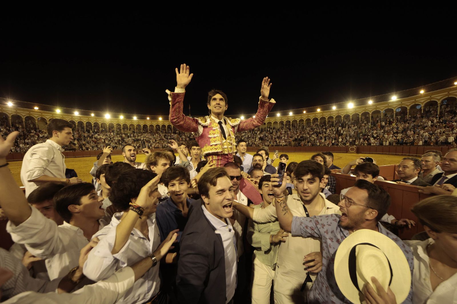 El triunfo de Castella en imágenes